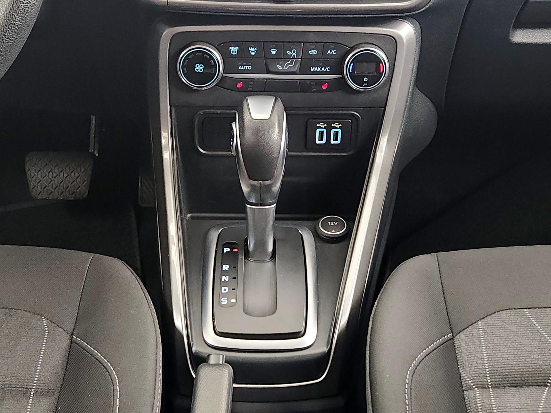 Thumbnail: 2021 Ford EcoSport - 18