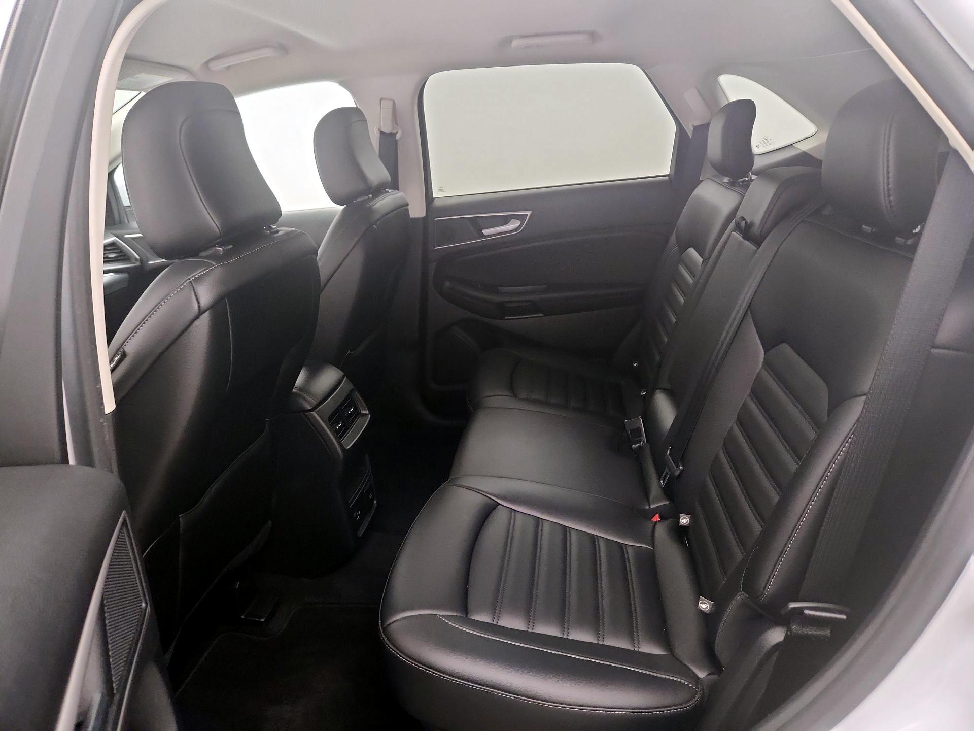 Thumbnail: 2021 Ford Edge - 19