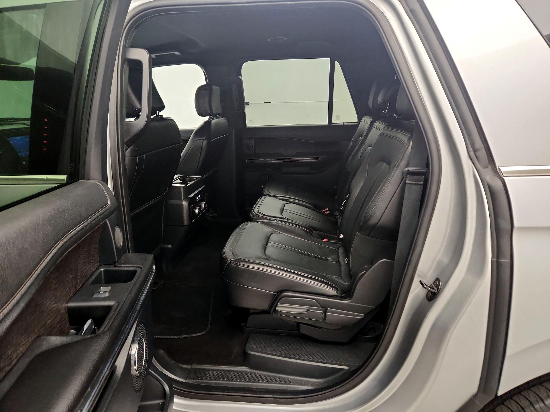 Thumbnail: 2020 Ford Expedition - 19