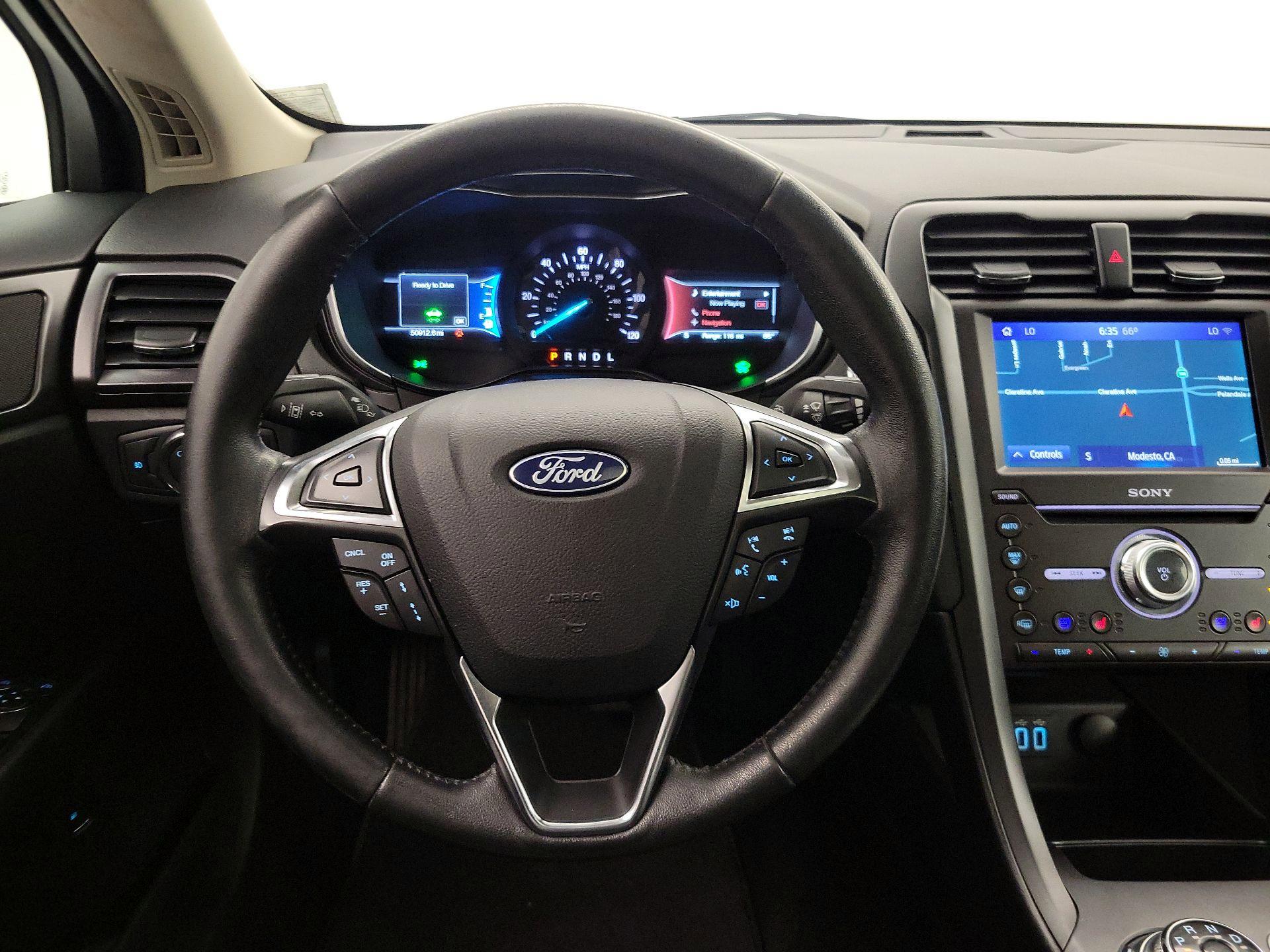 Thumbnail: 2020 Ford Fusion - 10