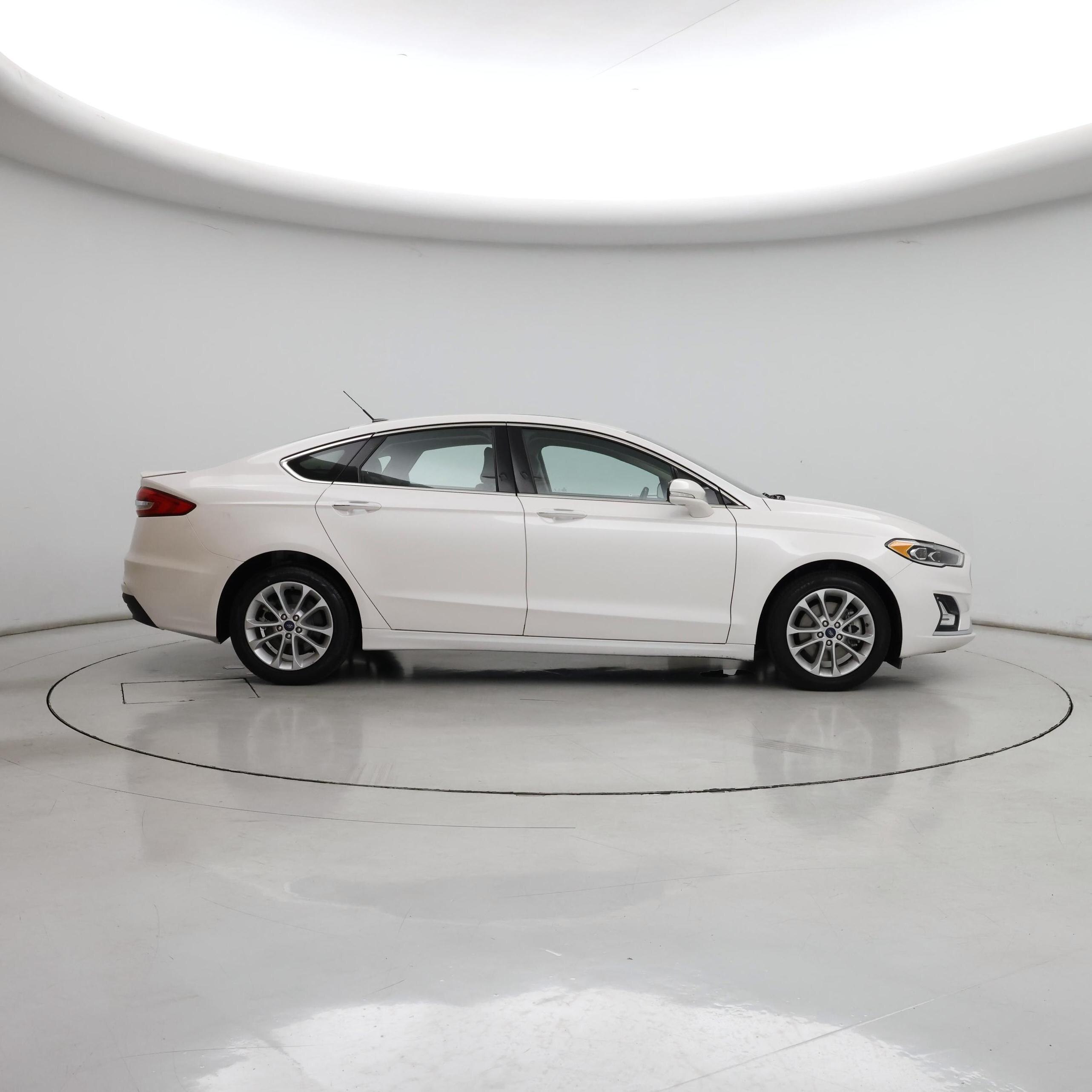 Thumbnail: 2020 Ford Fusion - 7