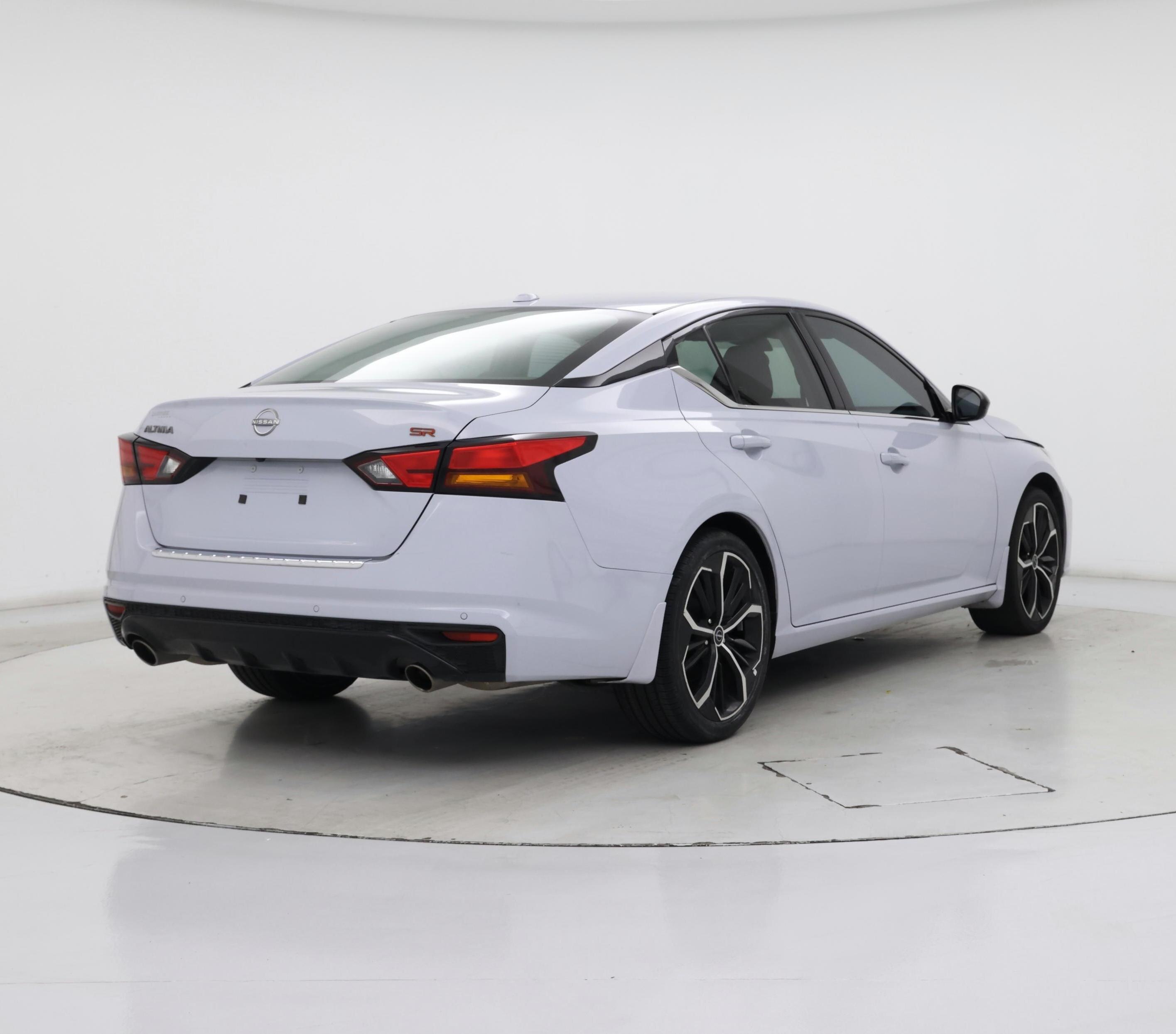 Thumbnail: 2023 Nissan Altima - 8