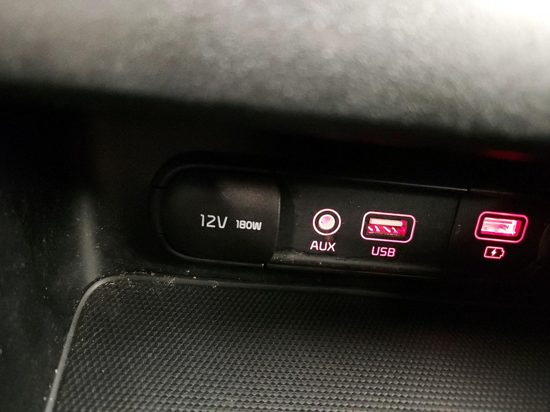 Thumbnail: 2021 Kia Forte - 18