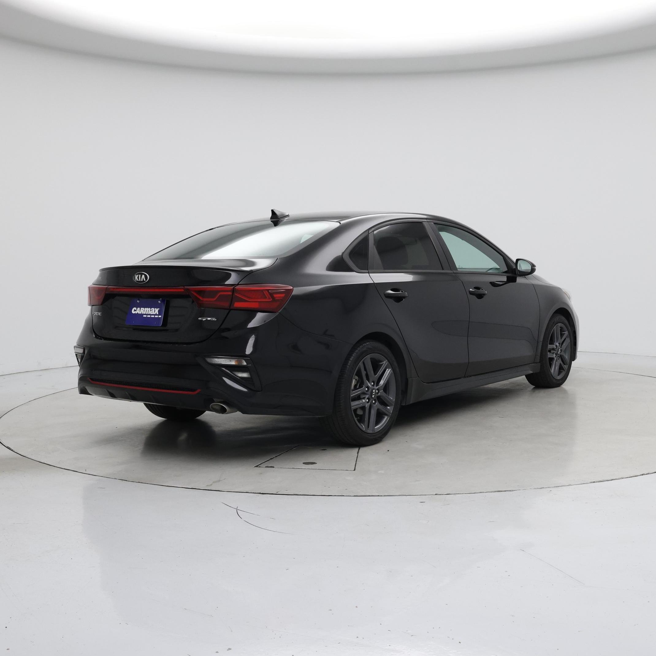 Thumbnail: 2021 Kia Forte - 8