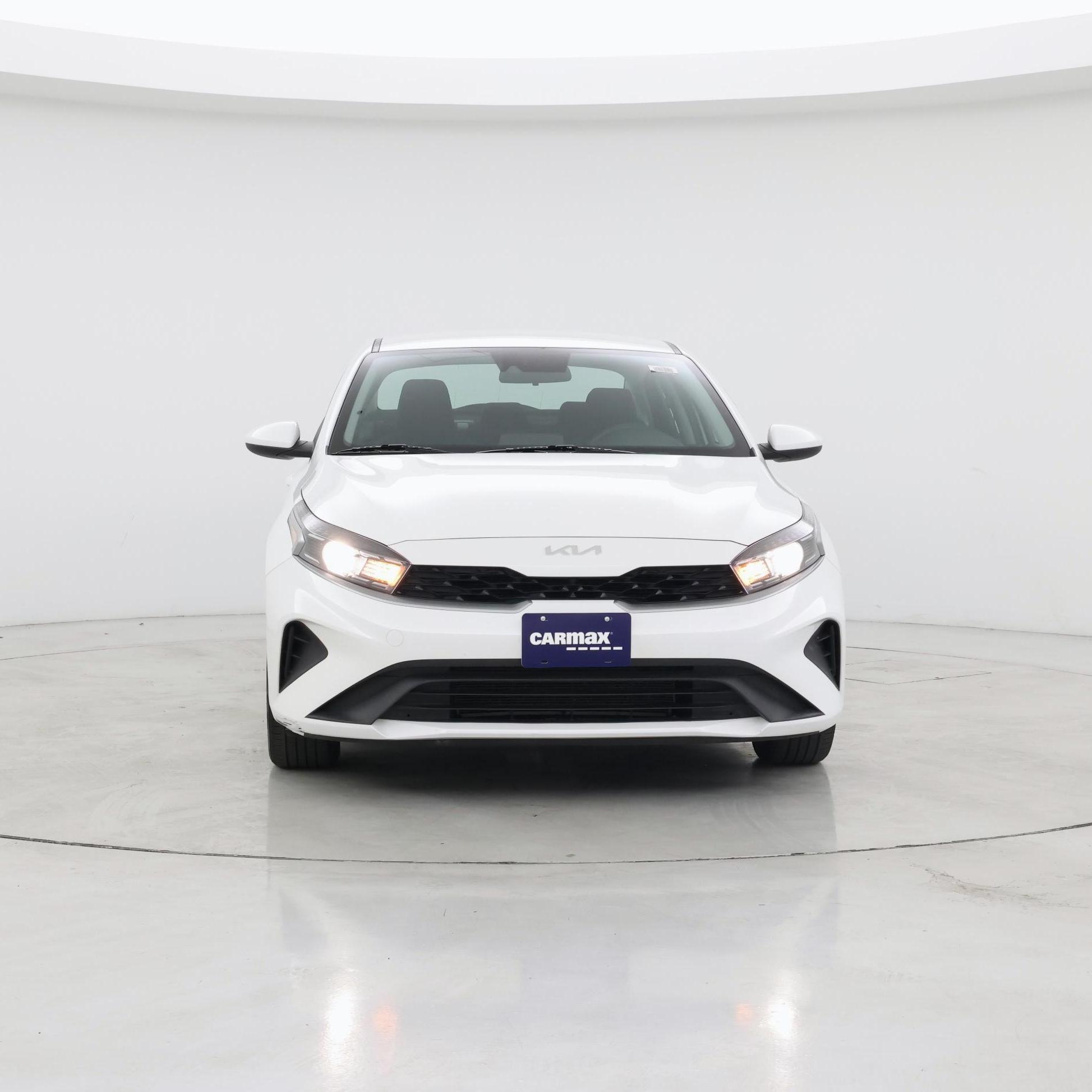 Thumbnail: 2023 Kia Forte - 5