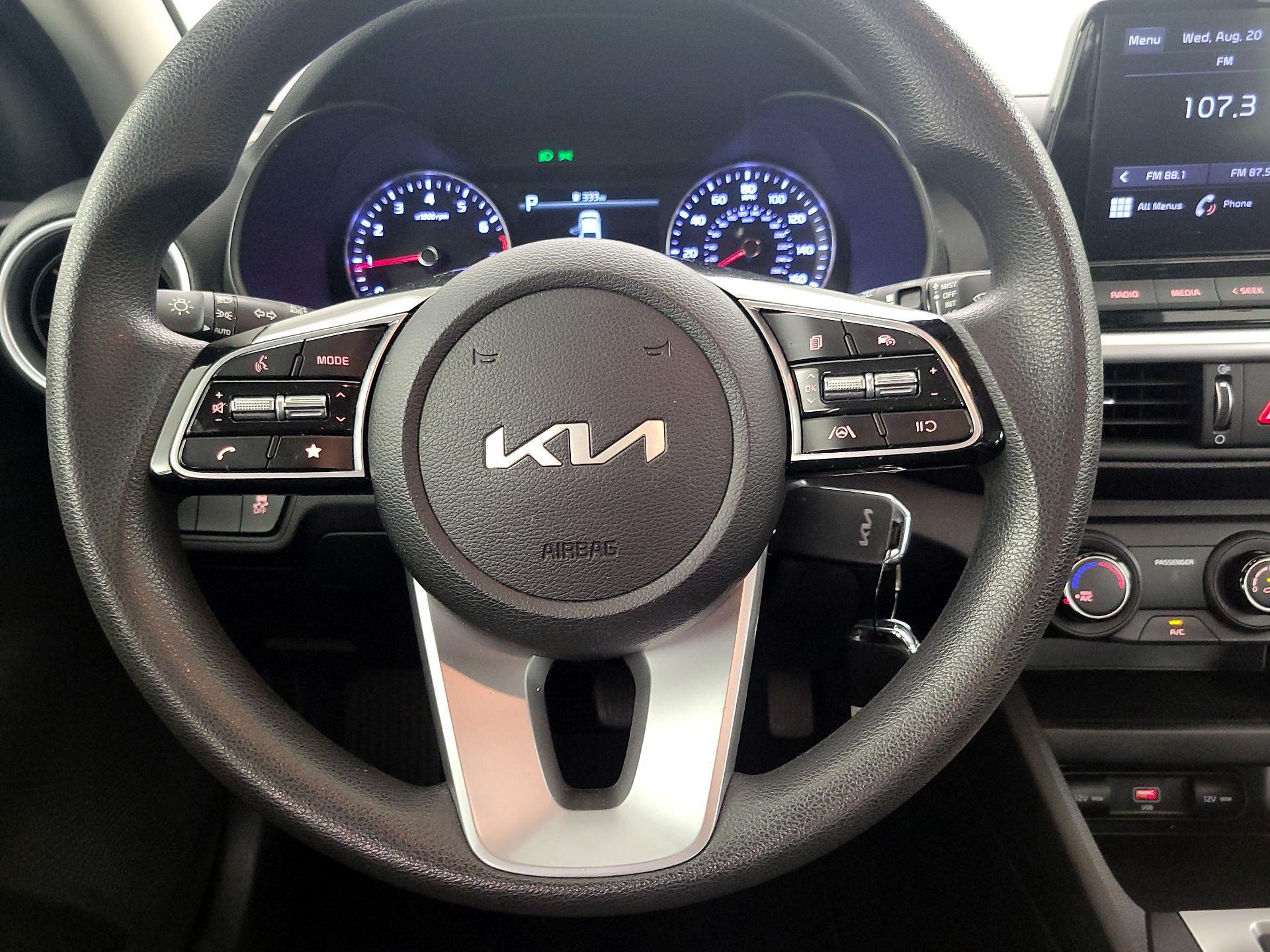 Thumbnail: 2023 Kia Forte - 10
