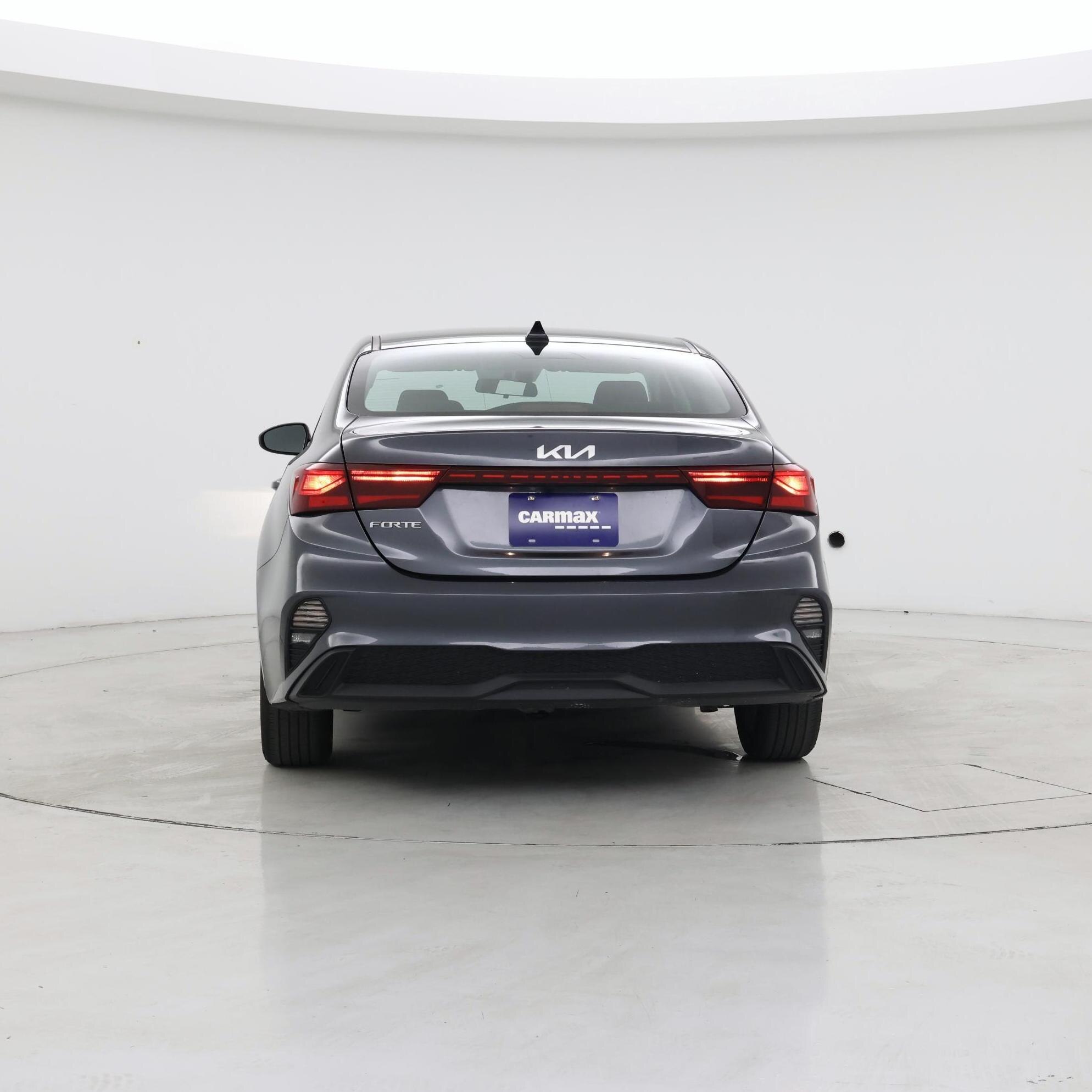 Thumbnail: 2023 Kia Forte - 6