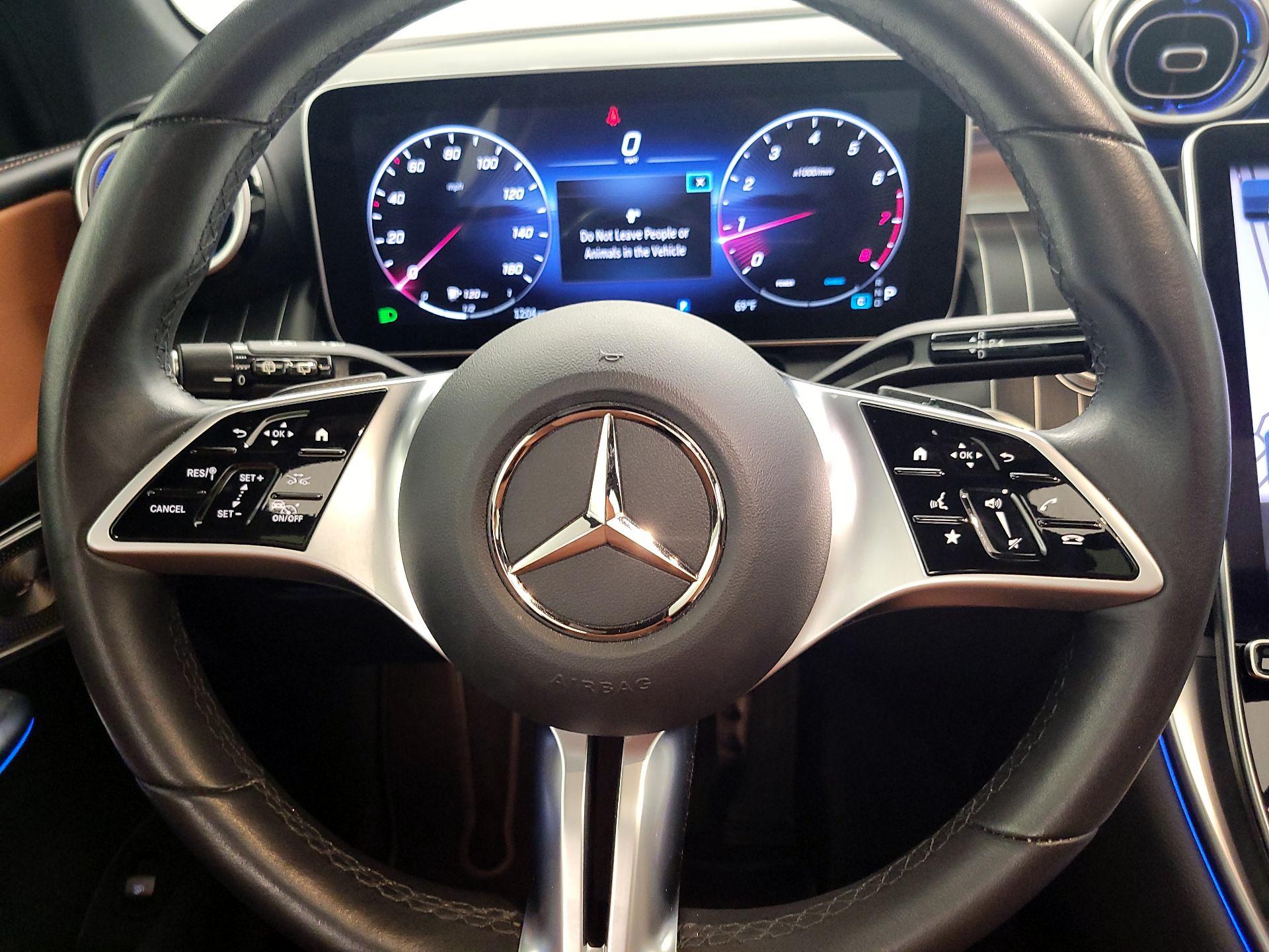 Thumbnail: 2023 Mercedes-Benz GLC - 10