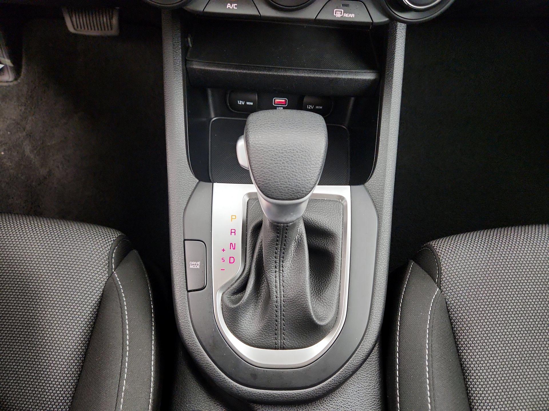 Thumbnail: 2022 Kia Forte - 17
