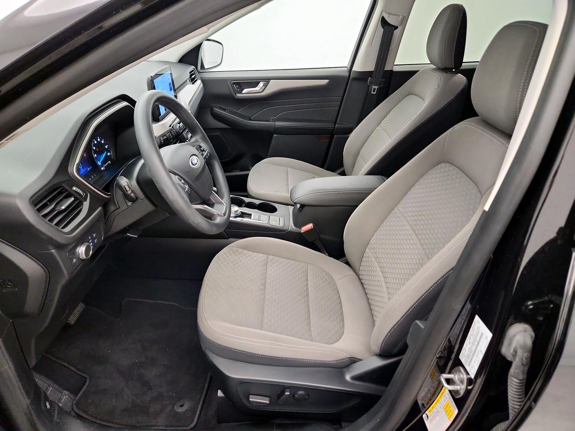 Thumbnail: 2021 Ford Escape - 11