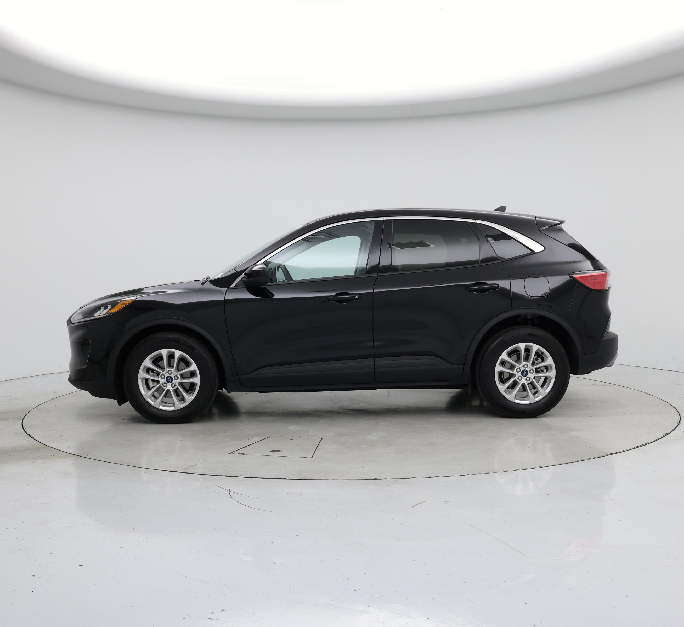 Thumbnail: 2021 Ford Escape - 3