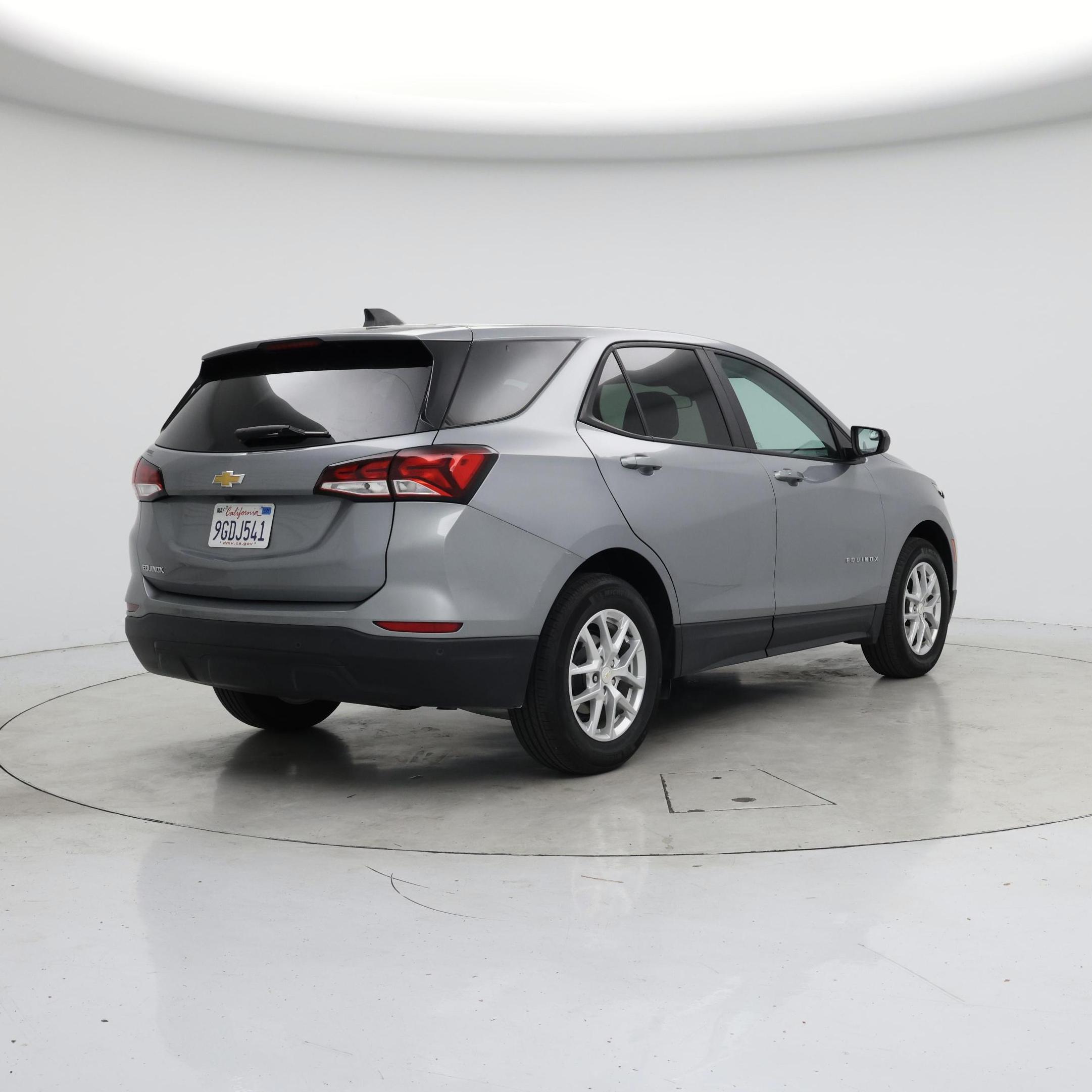 Thumbnail: 2023 Chevrolet Equinox - 8