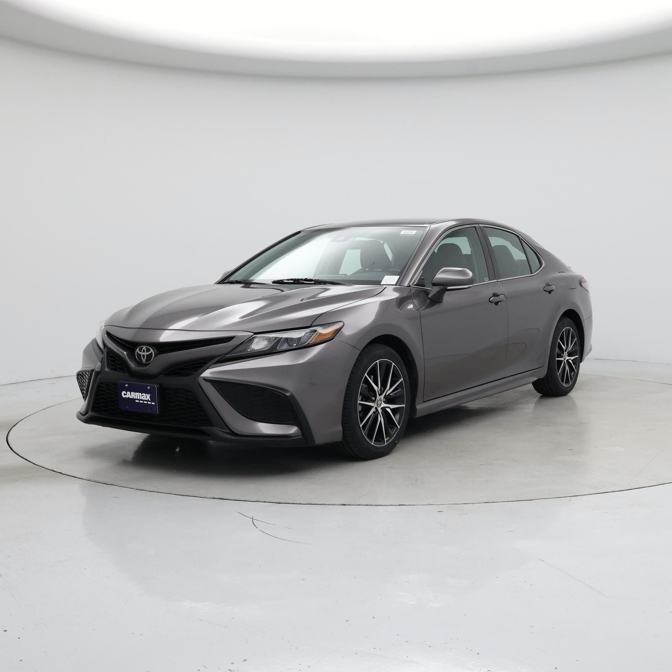Thumbnail: 2022 Toyota Camry - 4