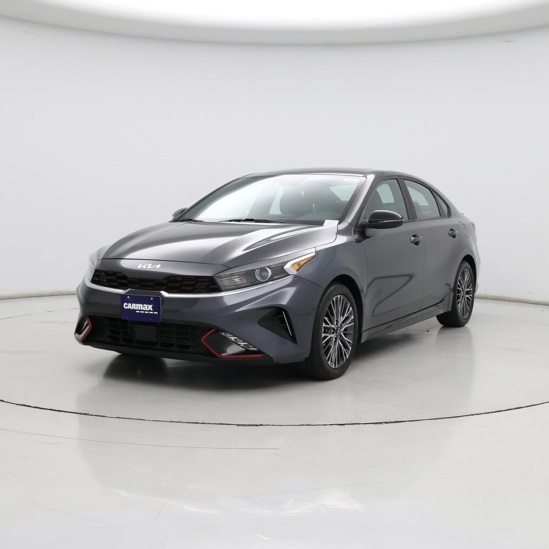 Thumbnail: 2022 Kia Forte - 4