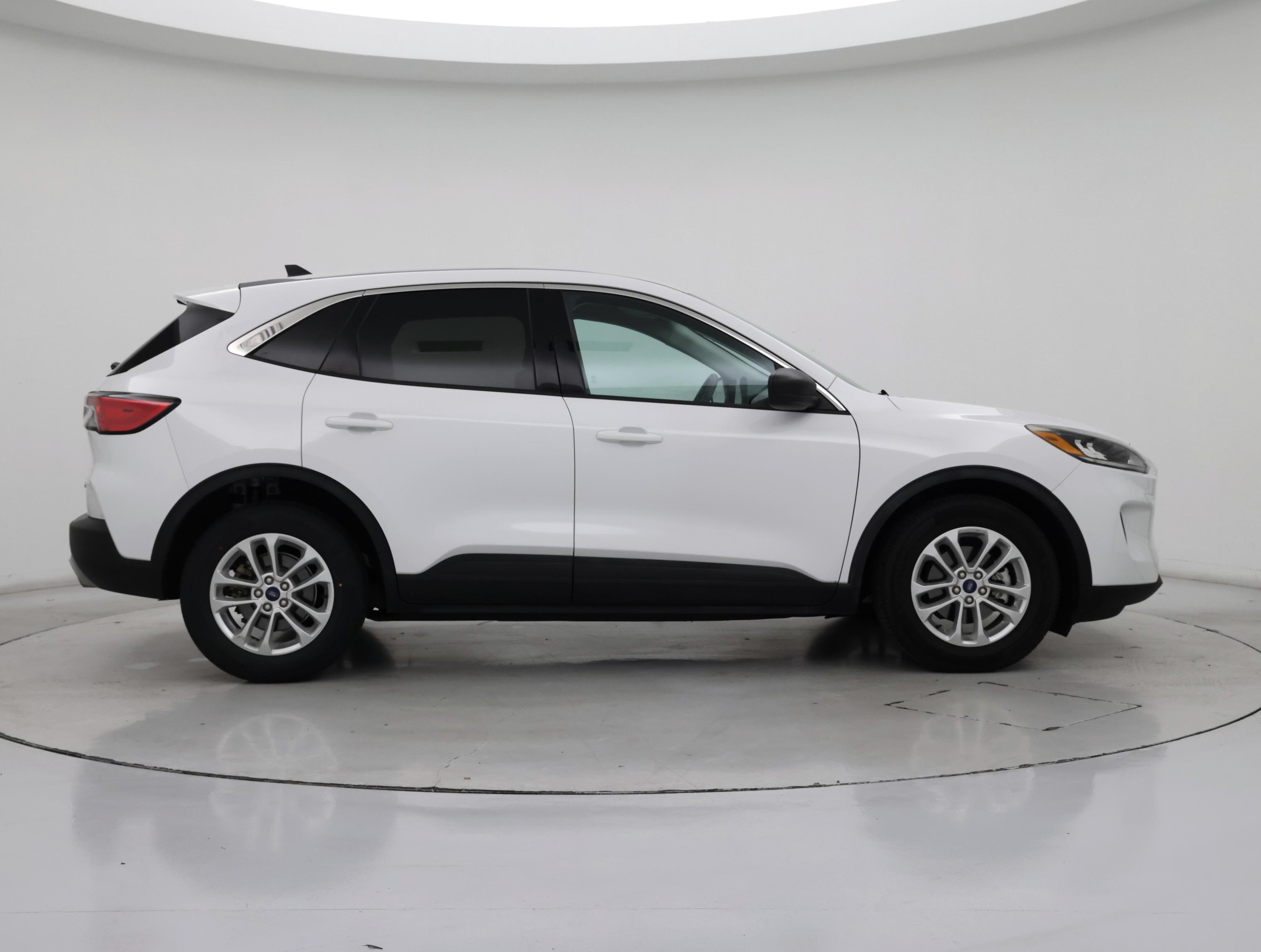 Thumbnail: 2022 Ford Escape - 7