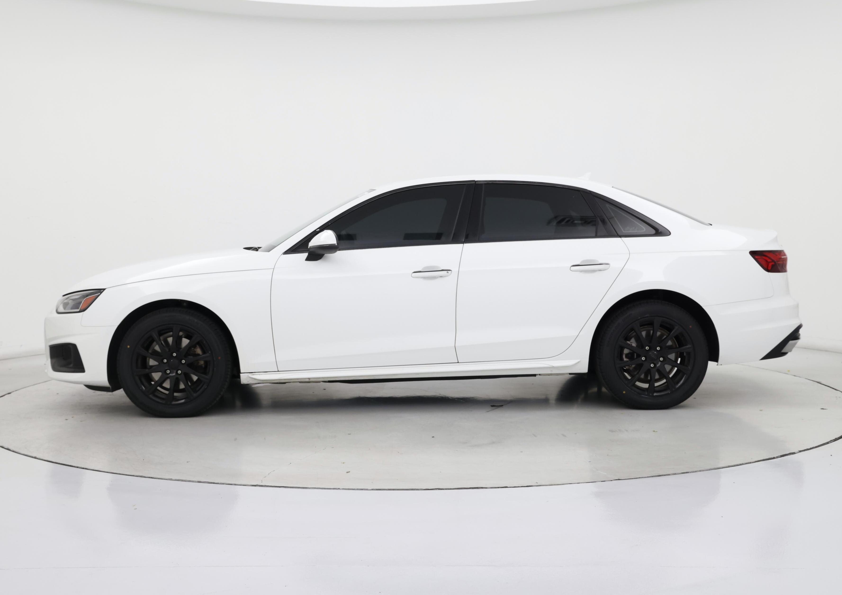 Thumbnail: 2020 Audi A4 - 3