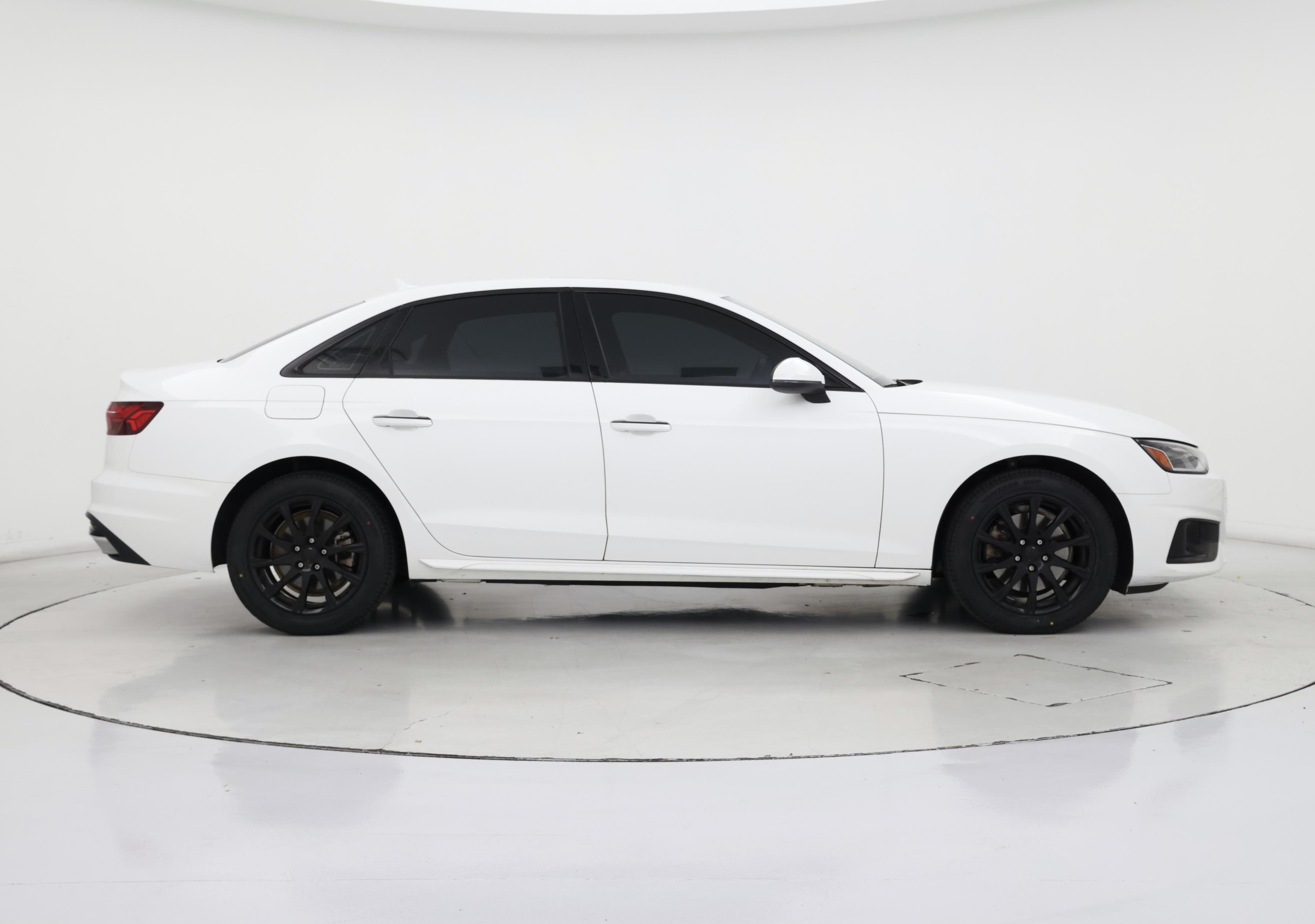 Thumbnail: 2020 Audi A4 - 7