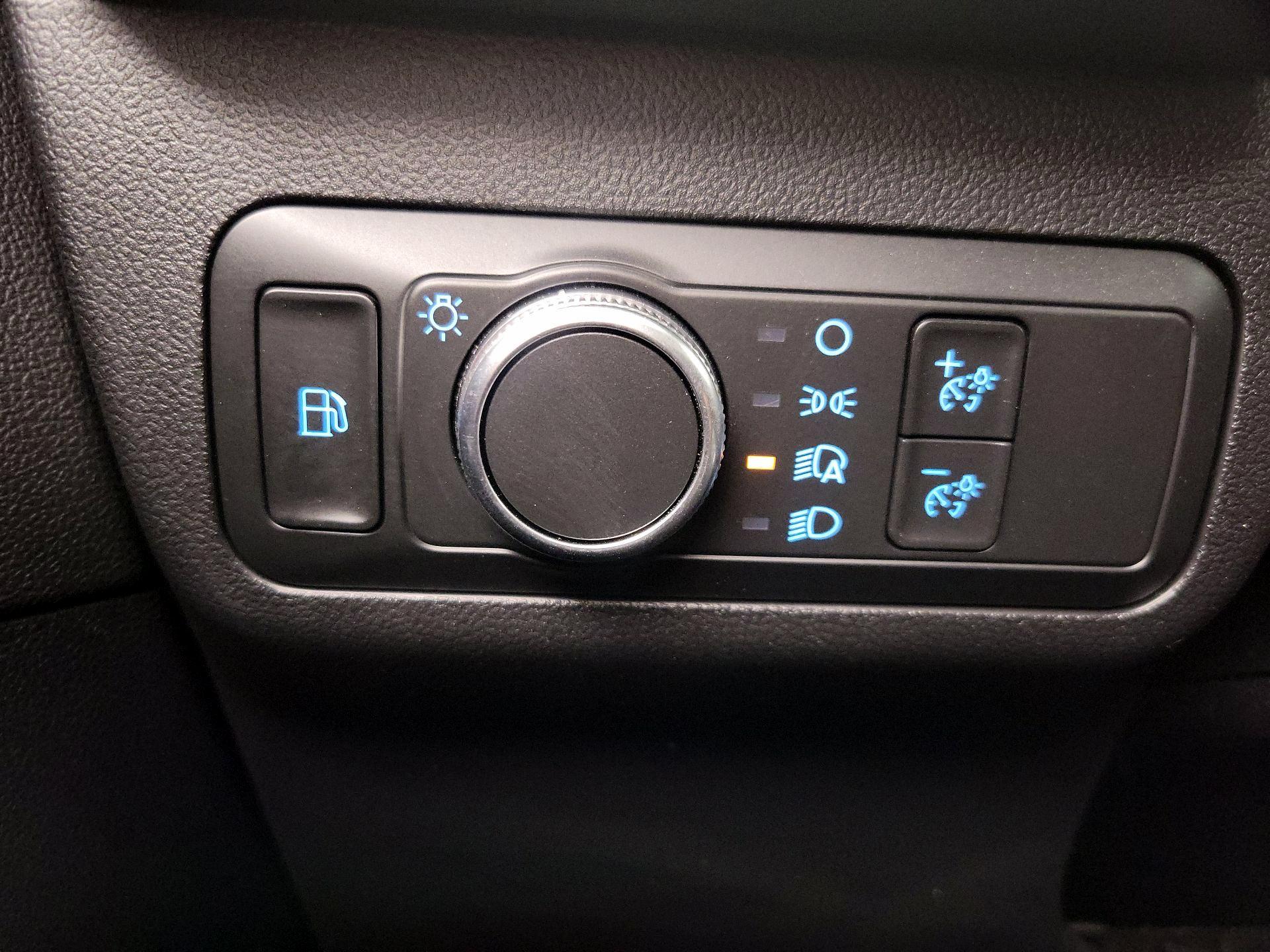 Thumbnail: 2022 Ford Escape - 13