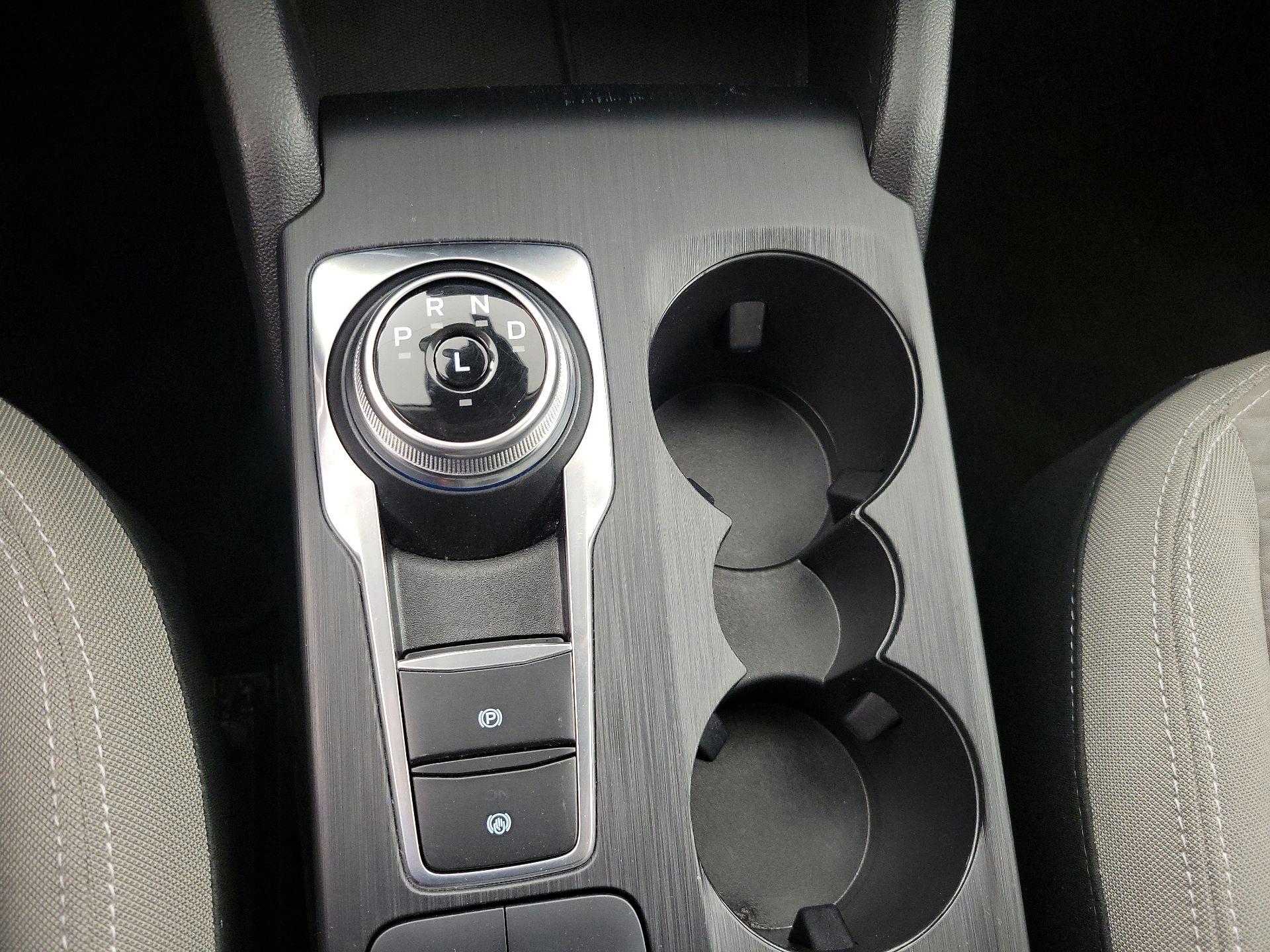 Thumbnail: 2022 Ford Escape - 17