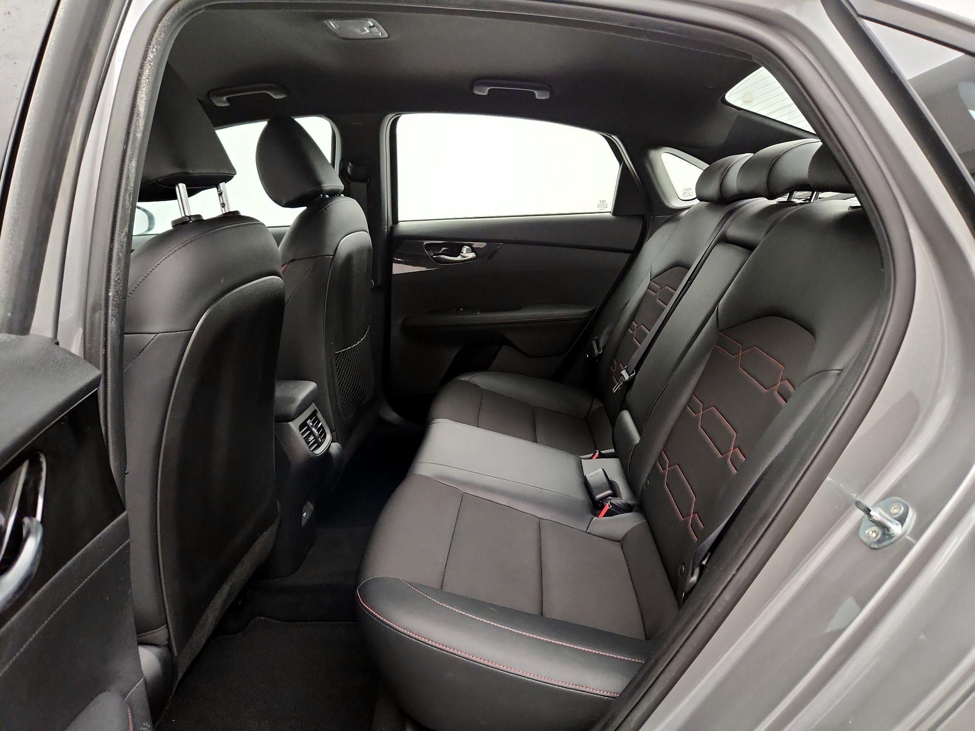 Thumbnail: 2022 Kia Forte - 20