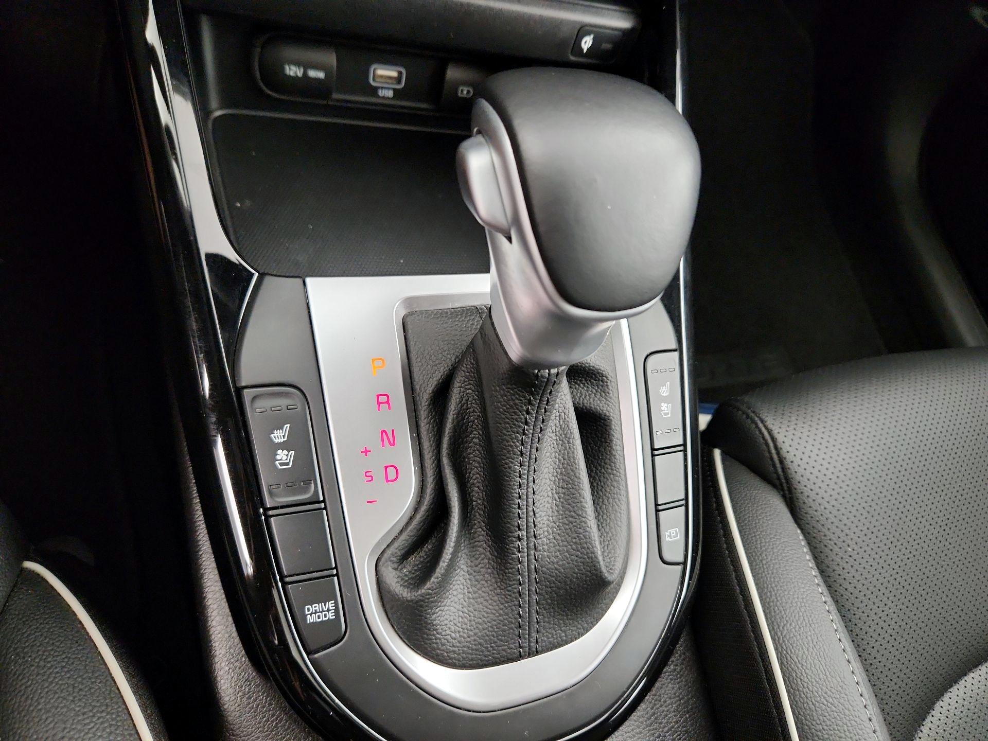 Thumbnail: 2023 Kia Forte - 17