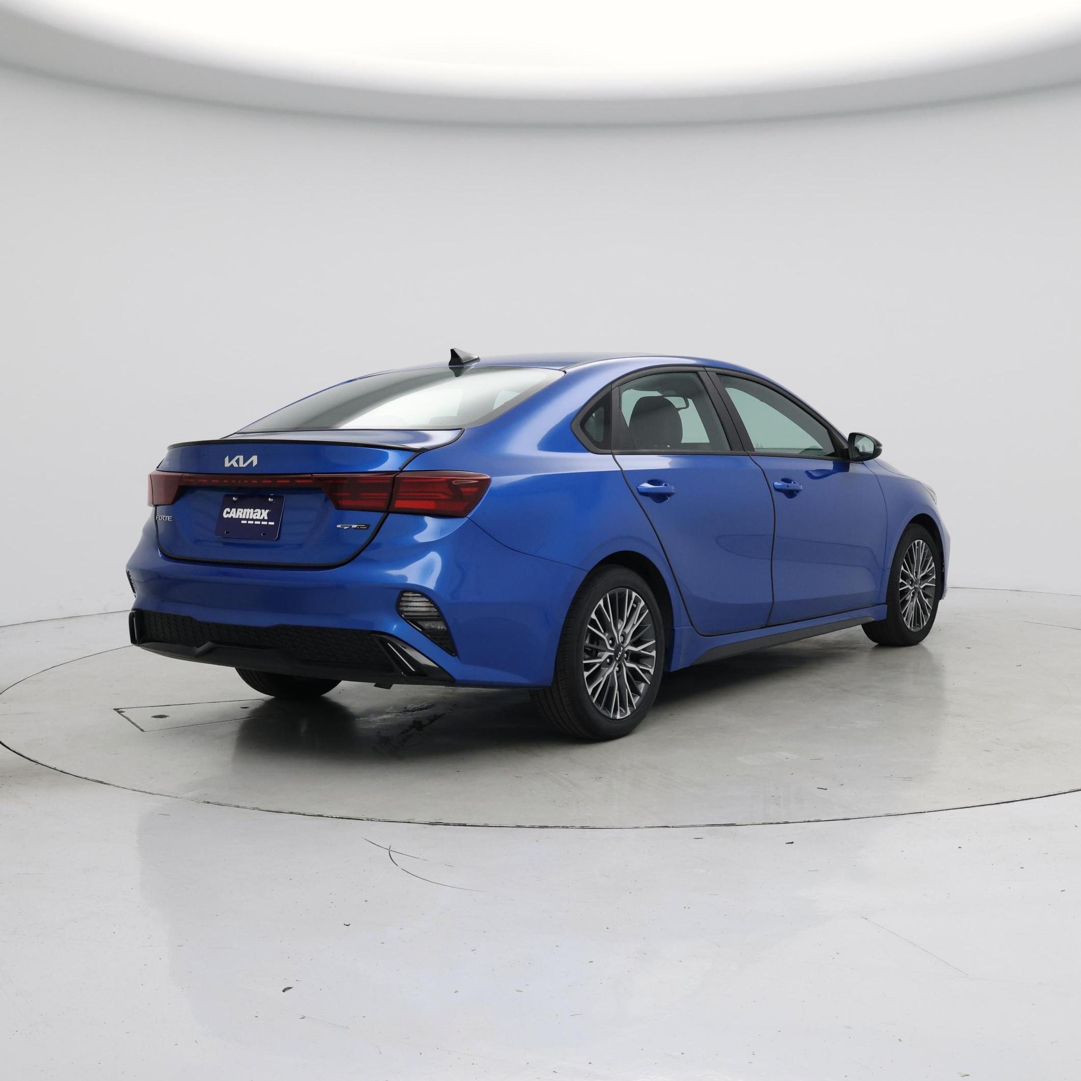 Thumbnail: 2023 Kia Forte - 8