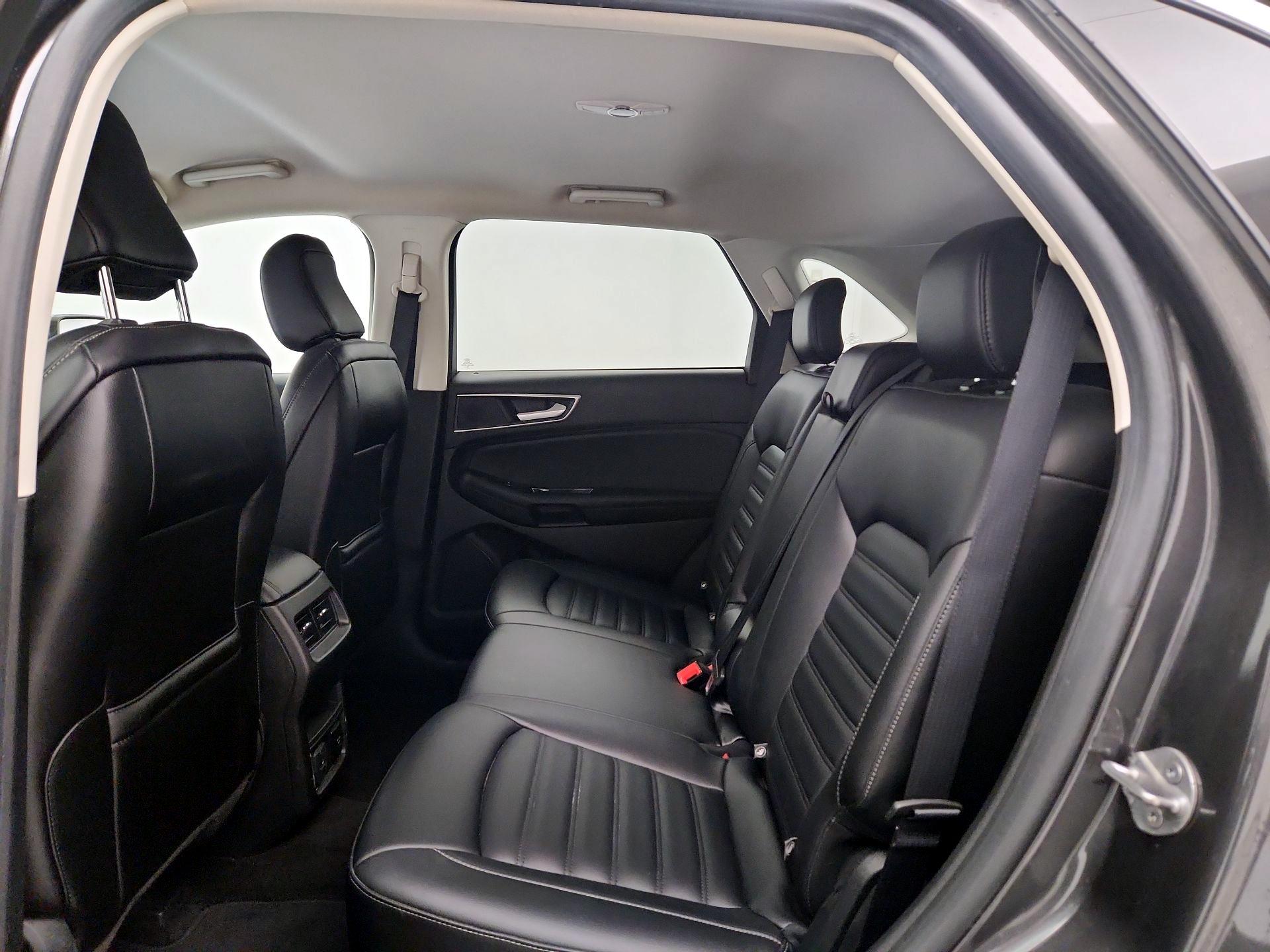 Thumbnail: 2020 Ford Edge - 20