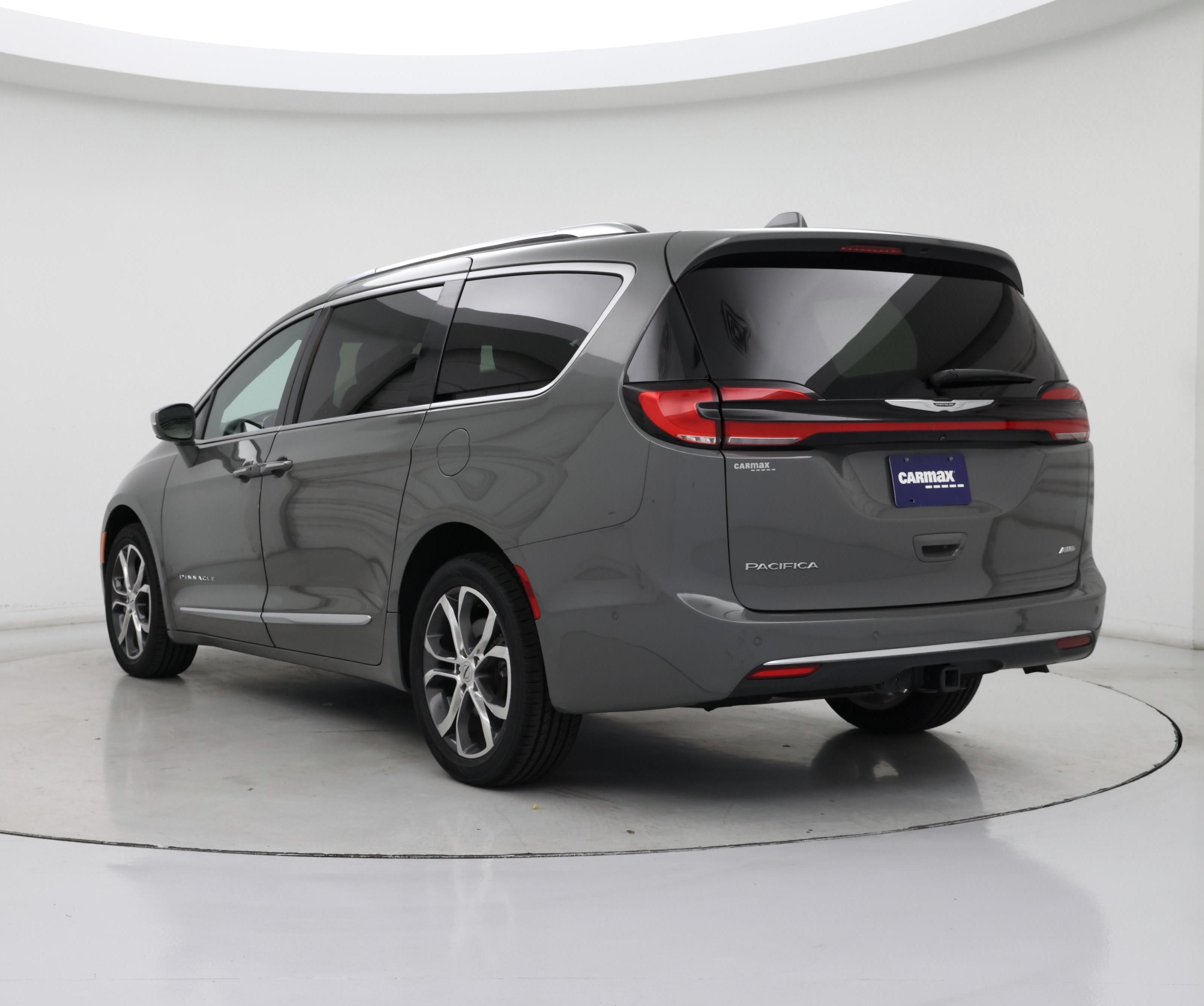 Thumbnail: 2022 Chrysler Pacifica - 2