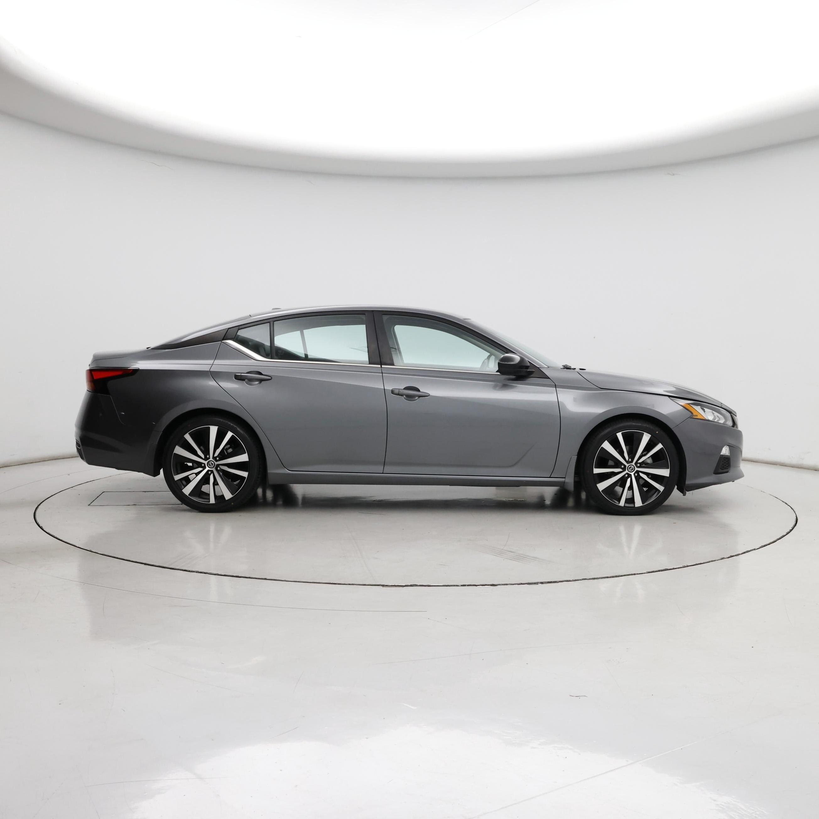 Thumbnail: 2022 Nissan Altima - 7