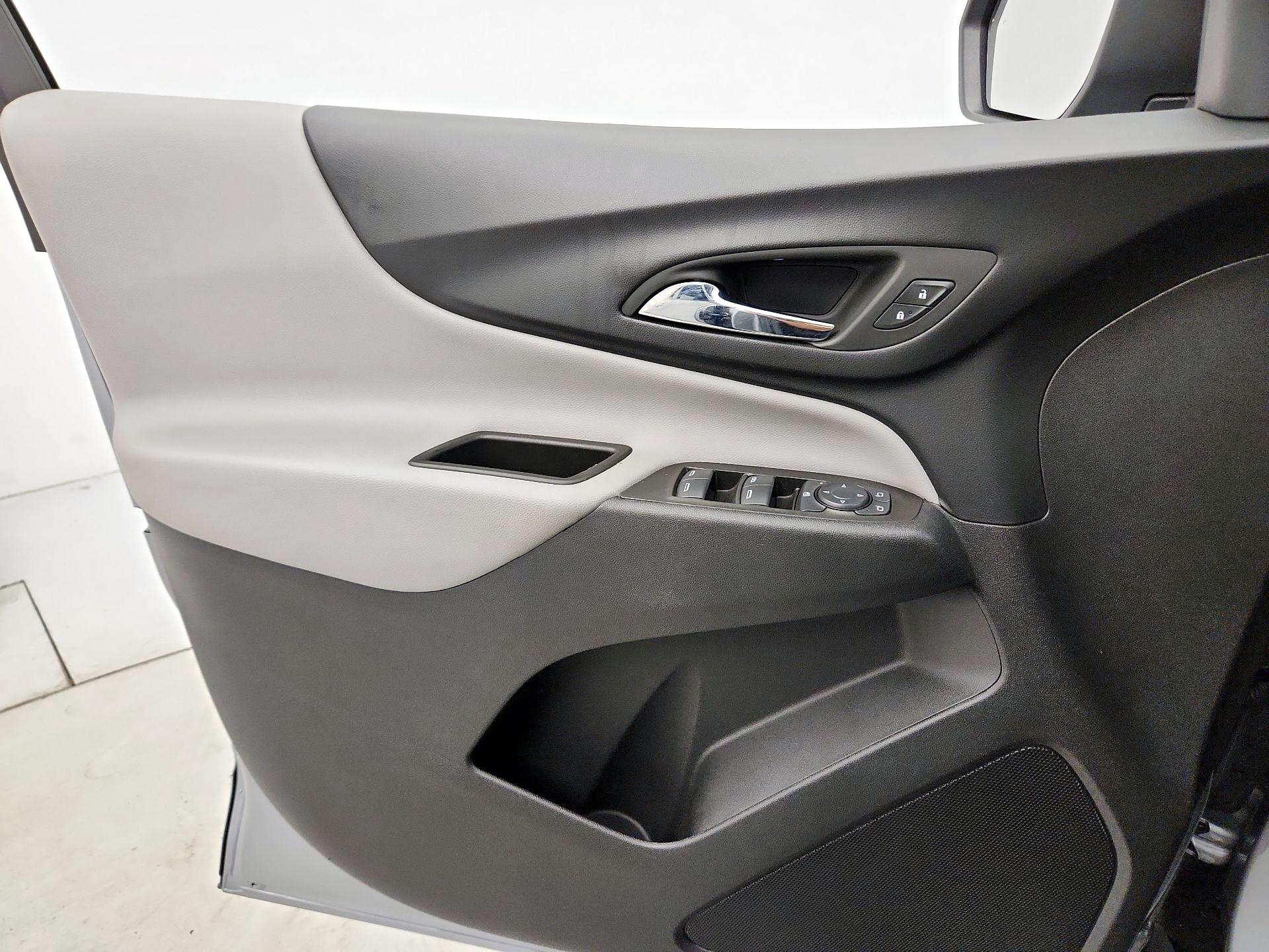 Thumbnail: 2023 Chevrolet Equinox - 12