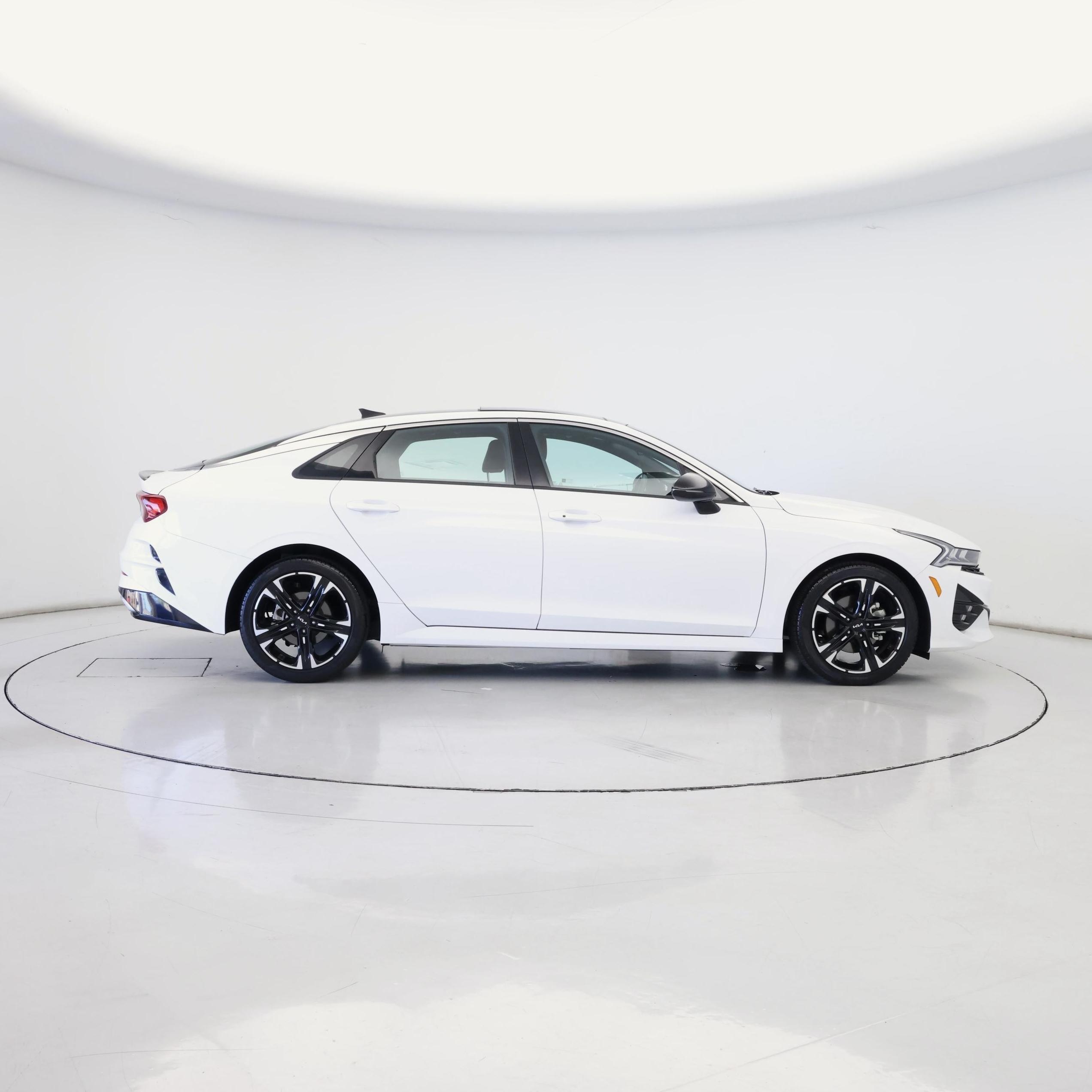 Thumbnail: 2022 Kia K5 - 7