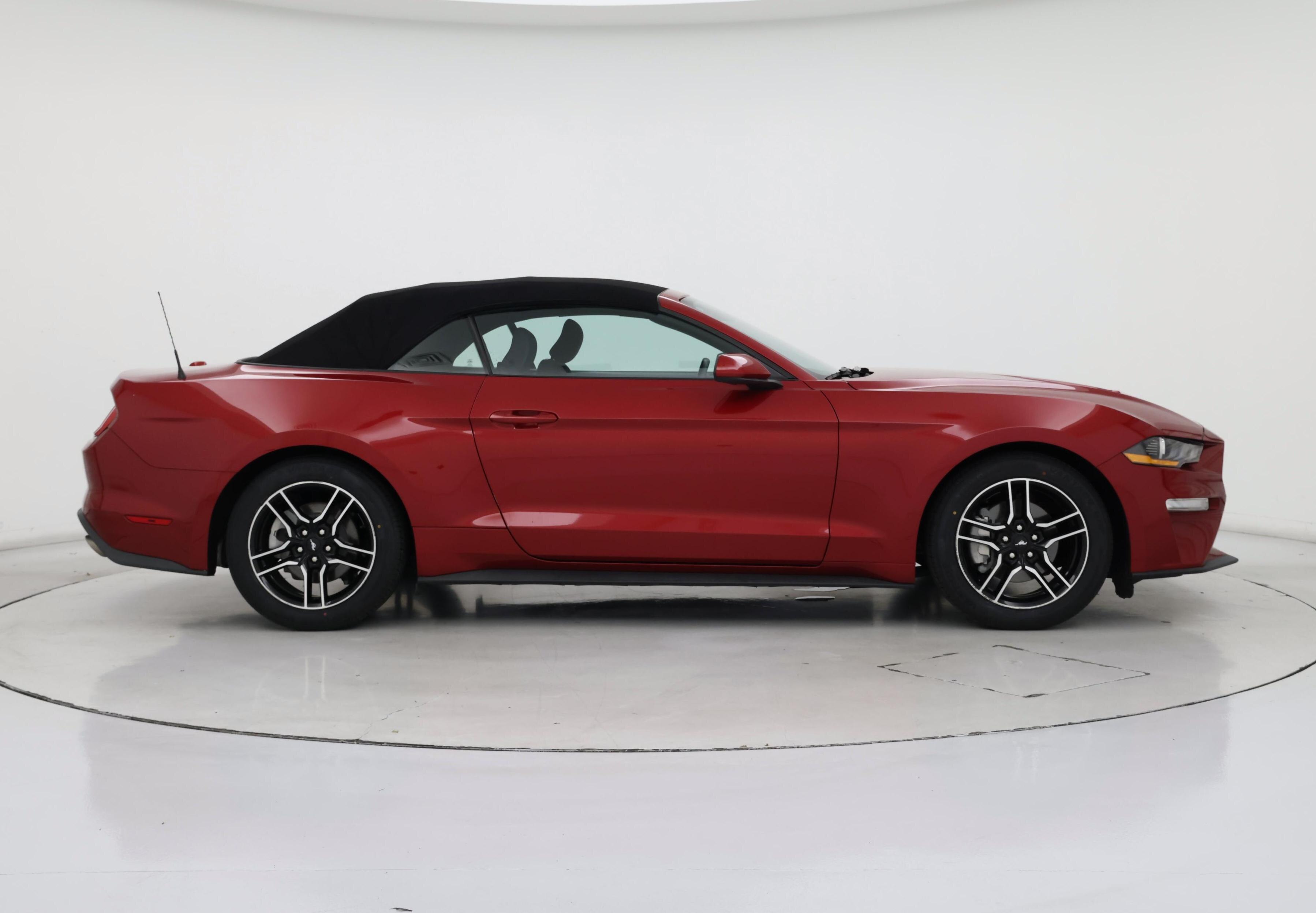 Thumbnail: 2021 Ford Mustang - 7
