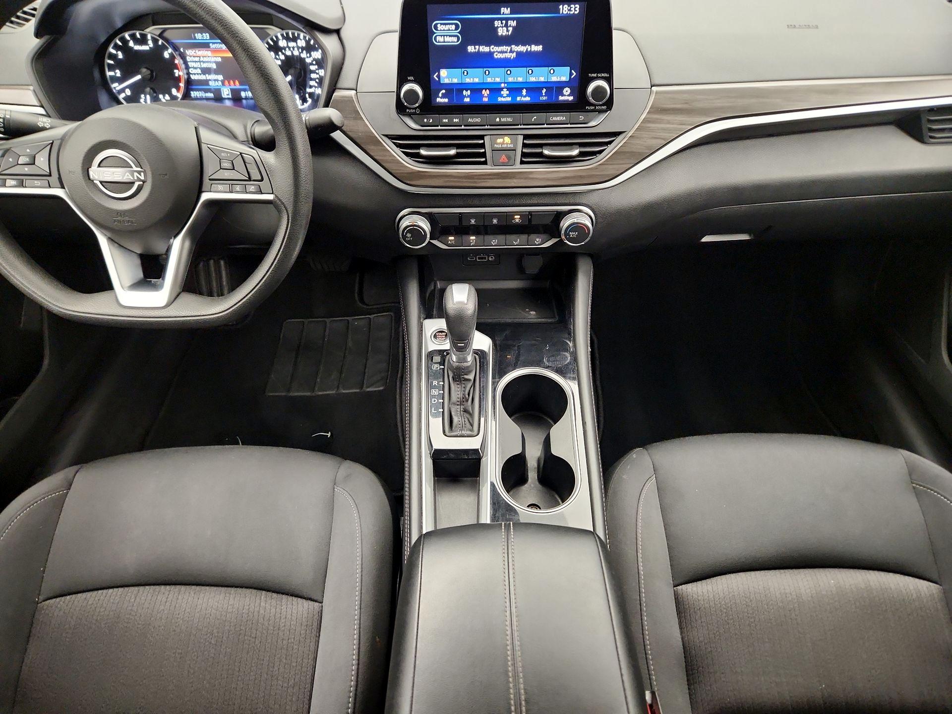 Thumbnail: 2023 Nissan Altima - 17