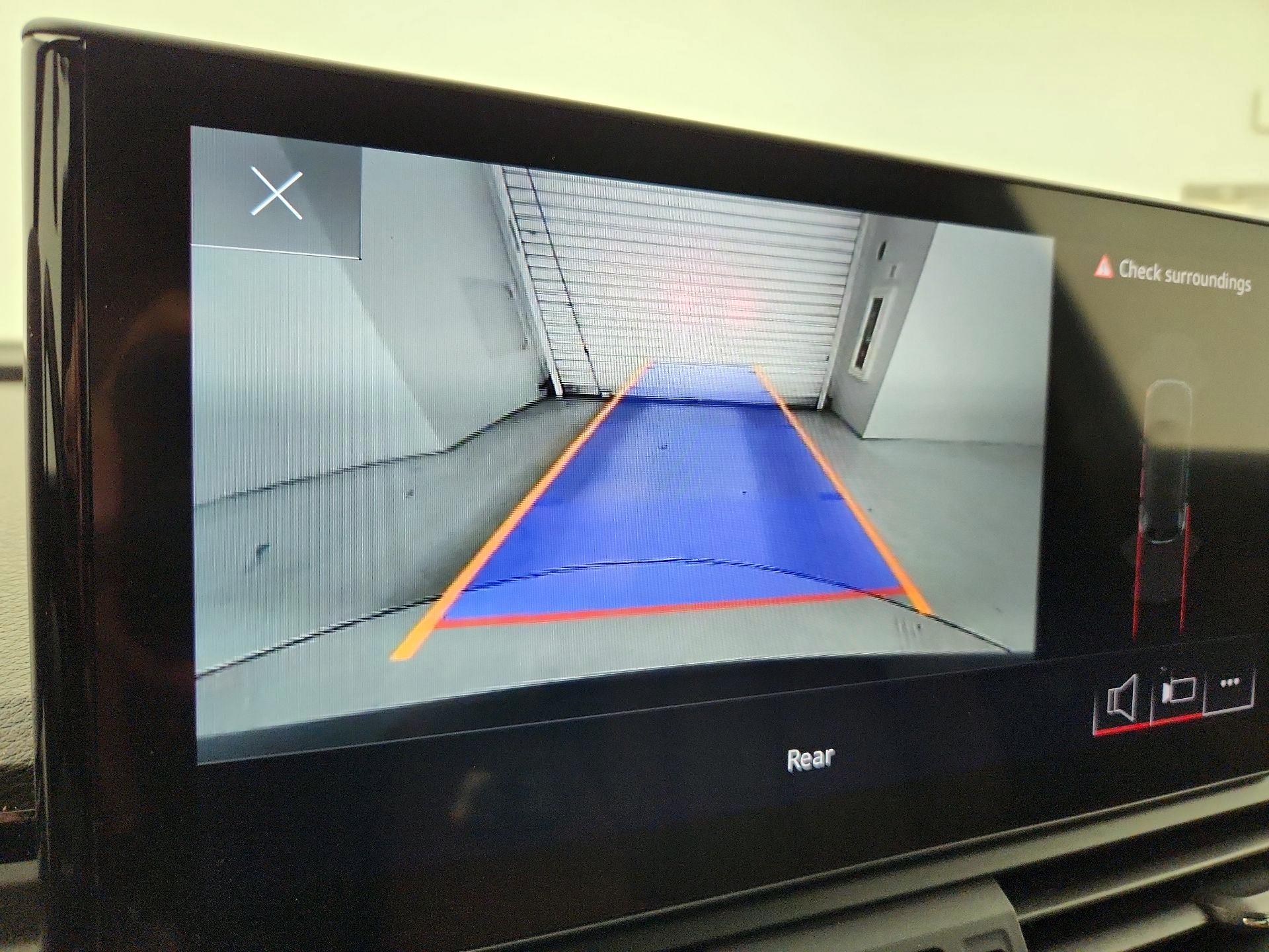 Thumbnail: 2022 Audi Q5 - 14