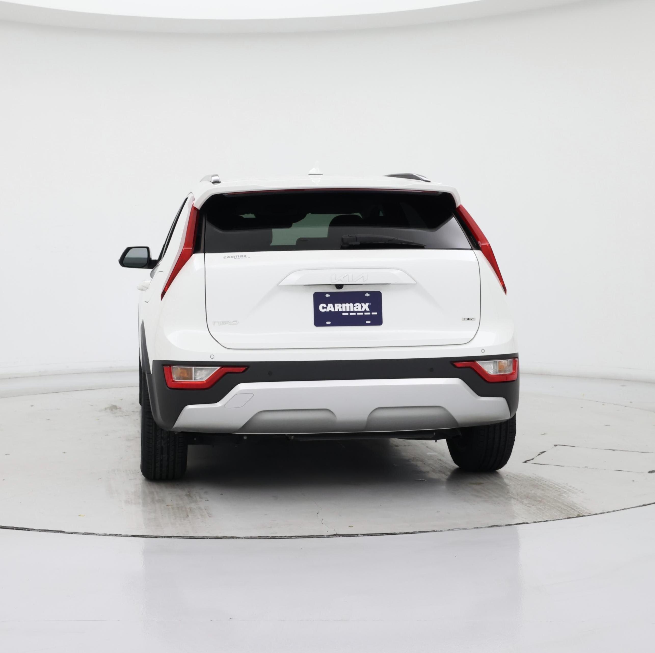 Thumbnail: 2023 Kia Niro - 6