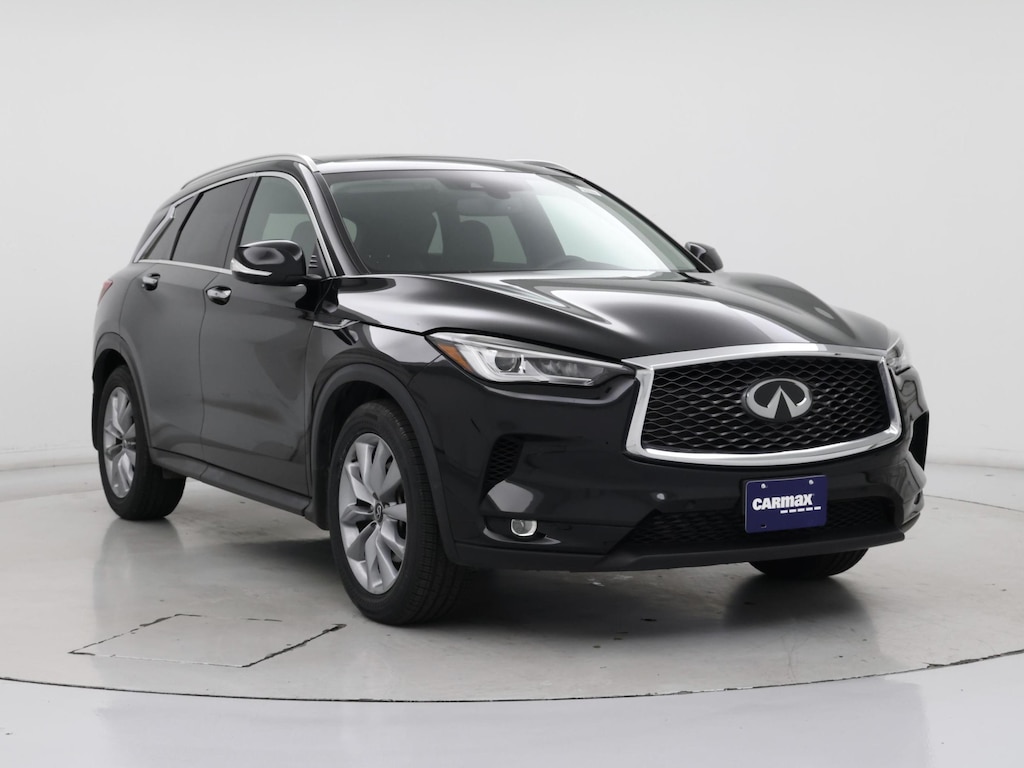INFINITI QX50 Essential FWD