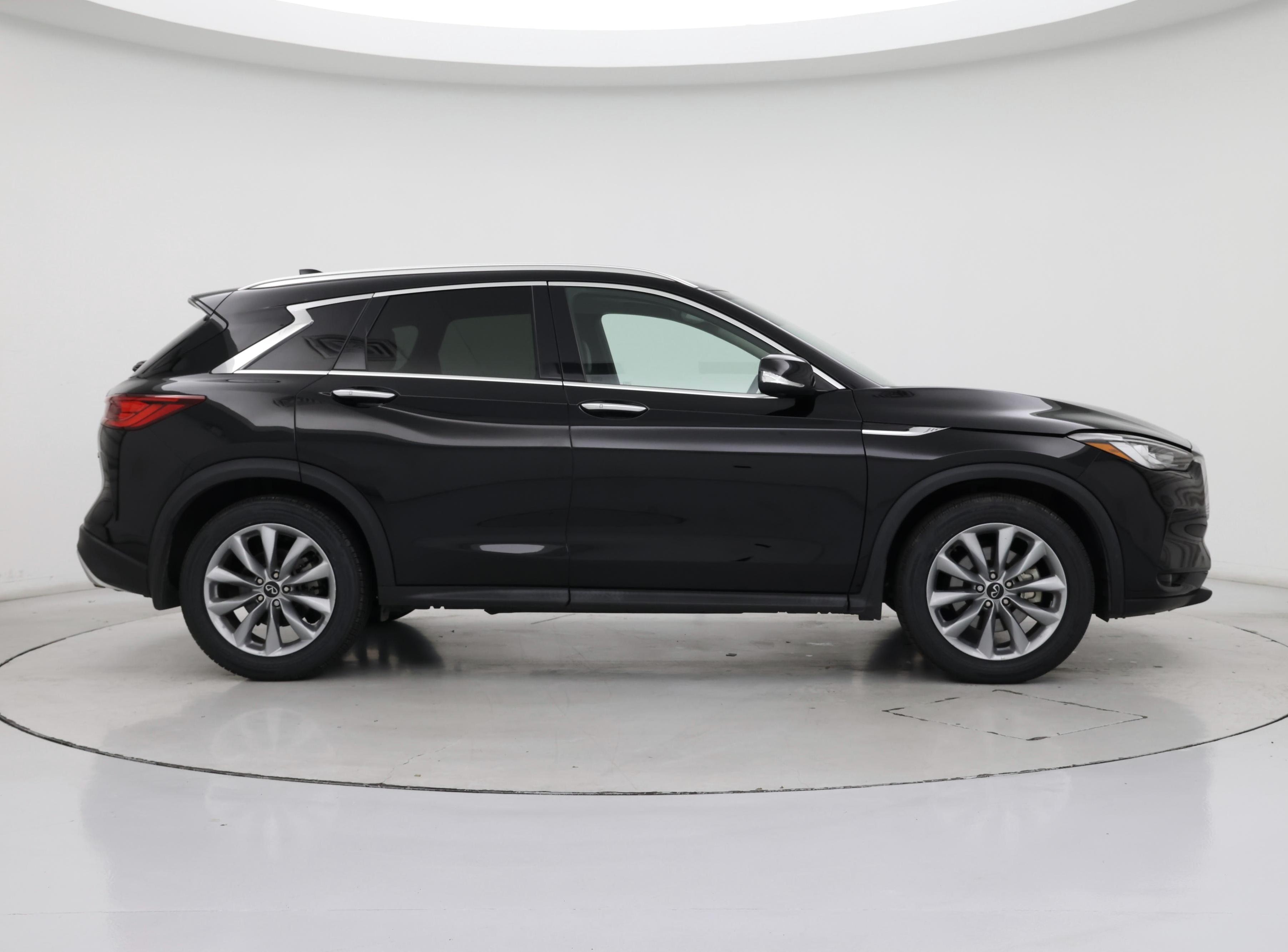 Thumbnail: 2022 INFINITI QX50 - 7