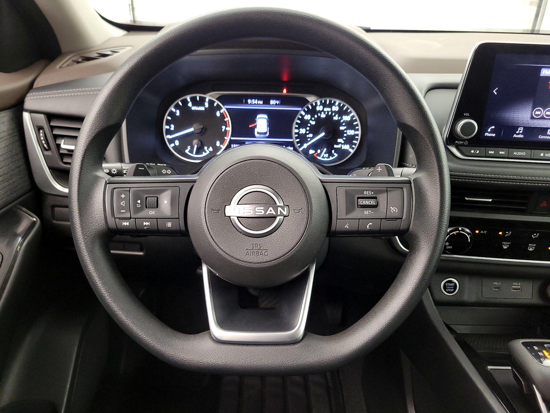 Thumbnail: 2023 Nissan Rogue - 10