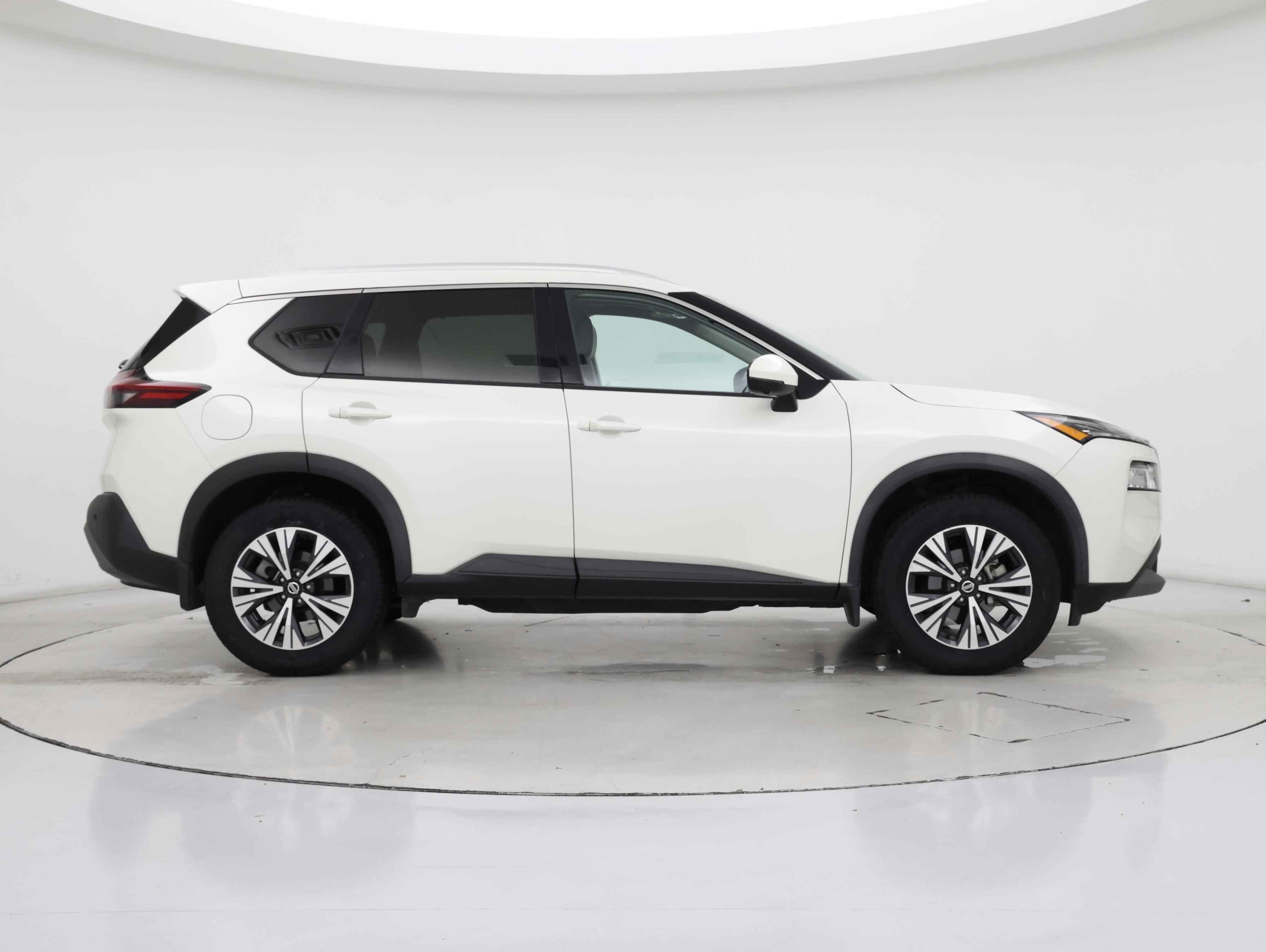 Thumbnail: 2021 Nissan Rogue - 7