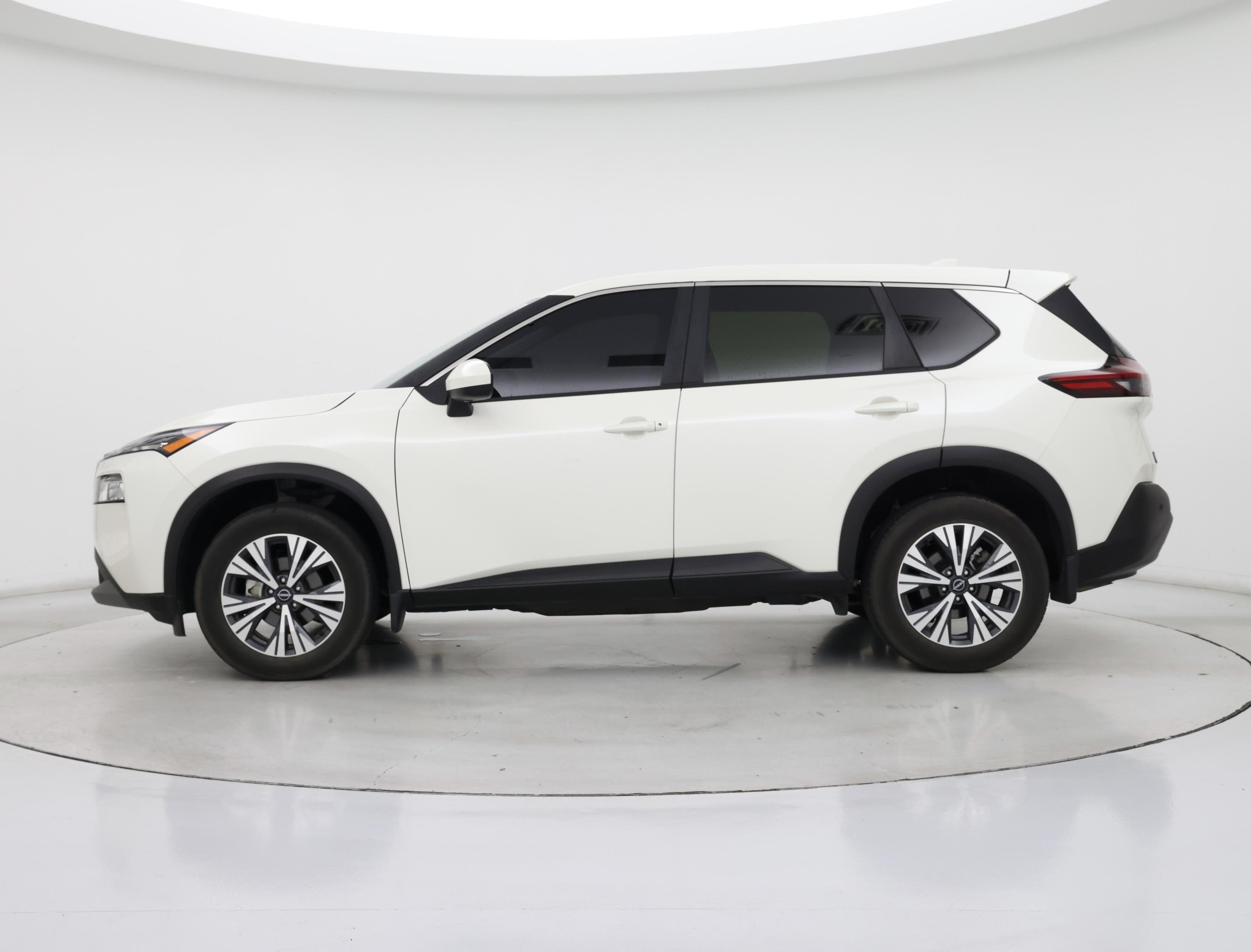 Thumbnail: 2023 Nissan Rogue - 3