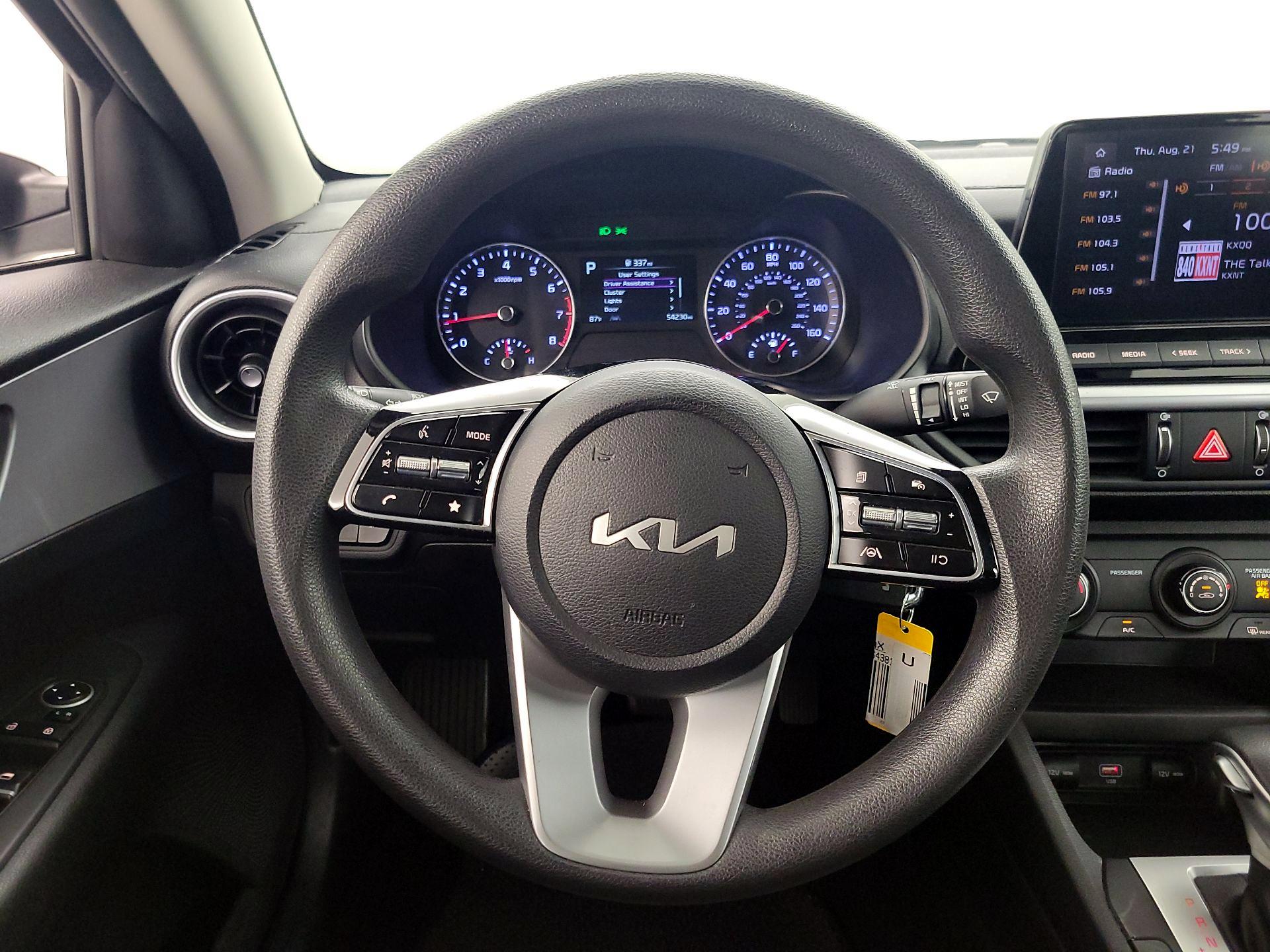 Thumbnail: 2023 Kia Forte - 10