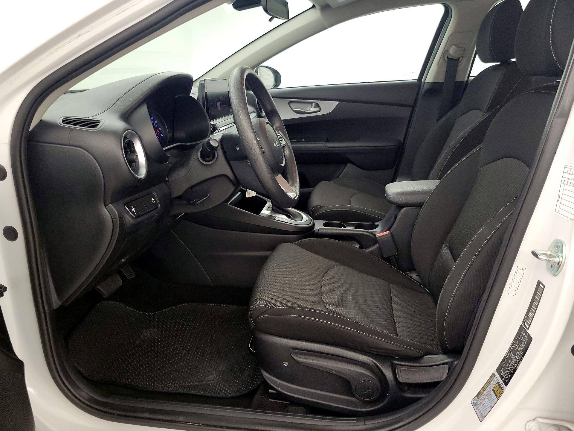 Thumbnail: 2023 Kia Forte - 11