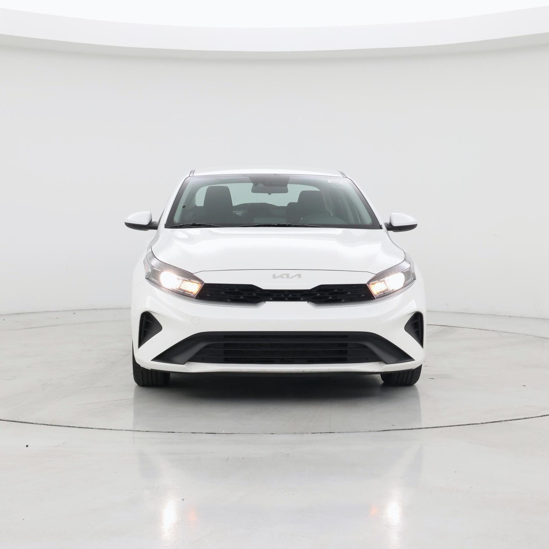 Thumbnail: 2023 Kia Forte - 5