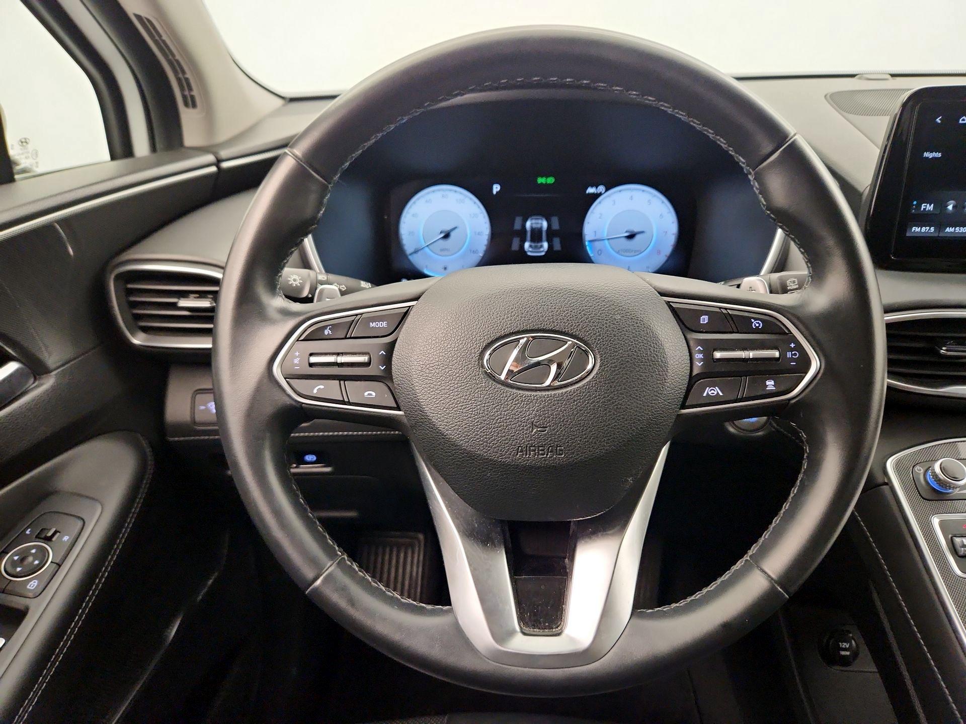 Thumbnail: 2022 Hyundai Santa Fe - 10