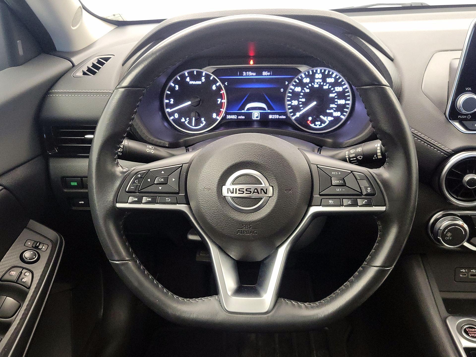 Thumbnail: 2022 Nissan Sentra - 10