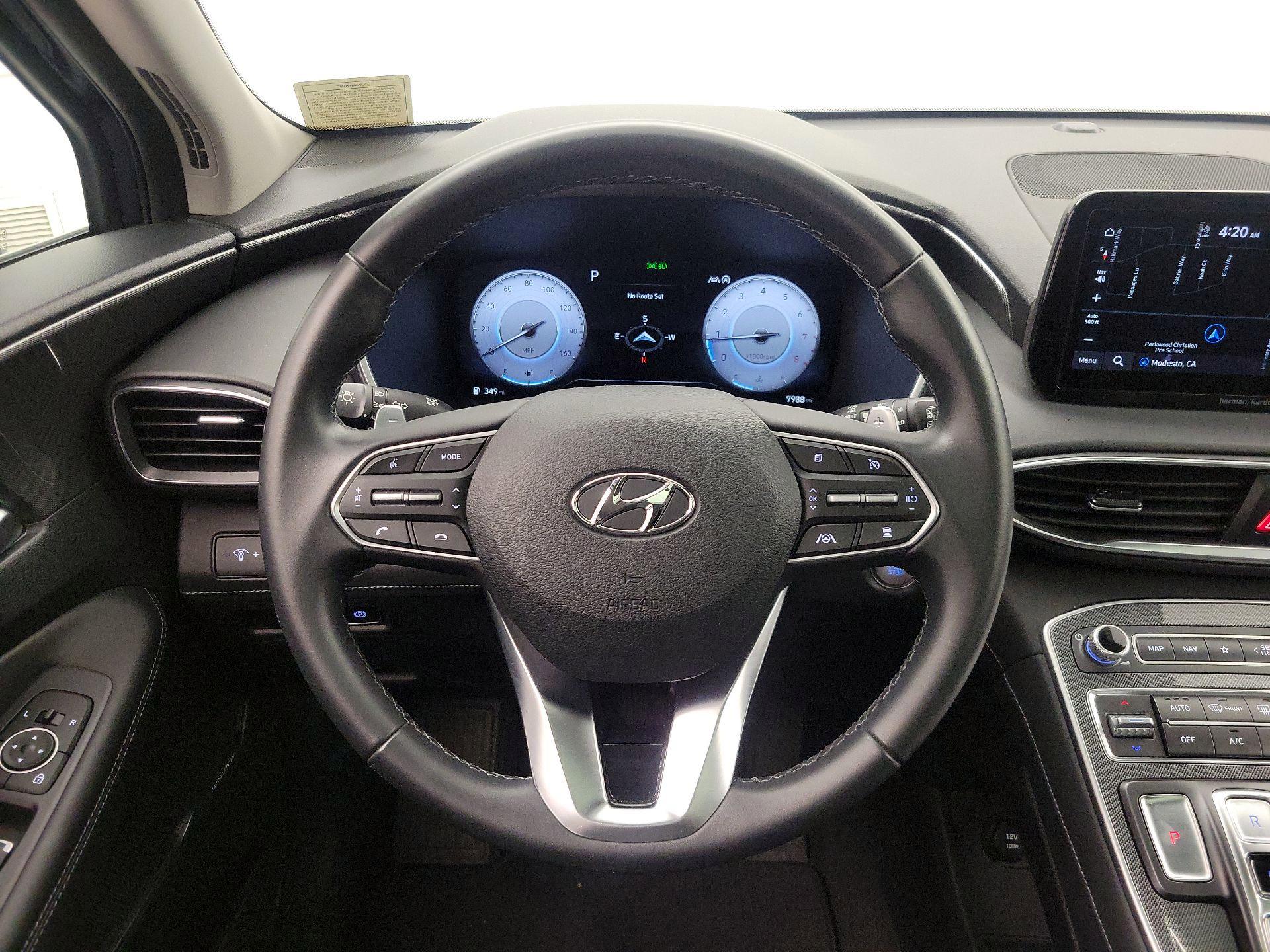 Thumbnail: 2022 Hyundai Santa Fe - 10
