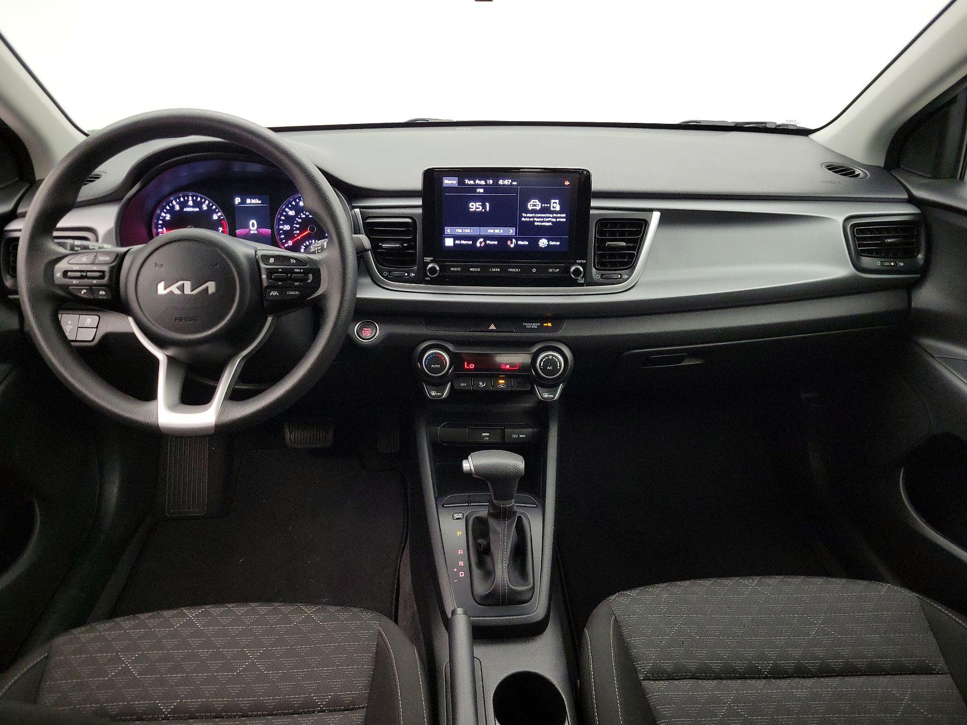 Thumbnail: 2023 Kia Rio - 9
