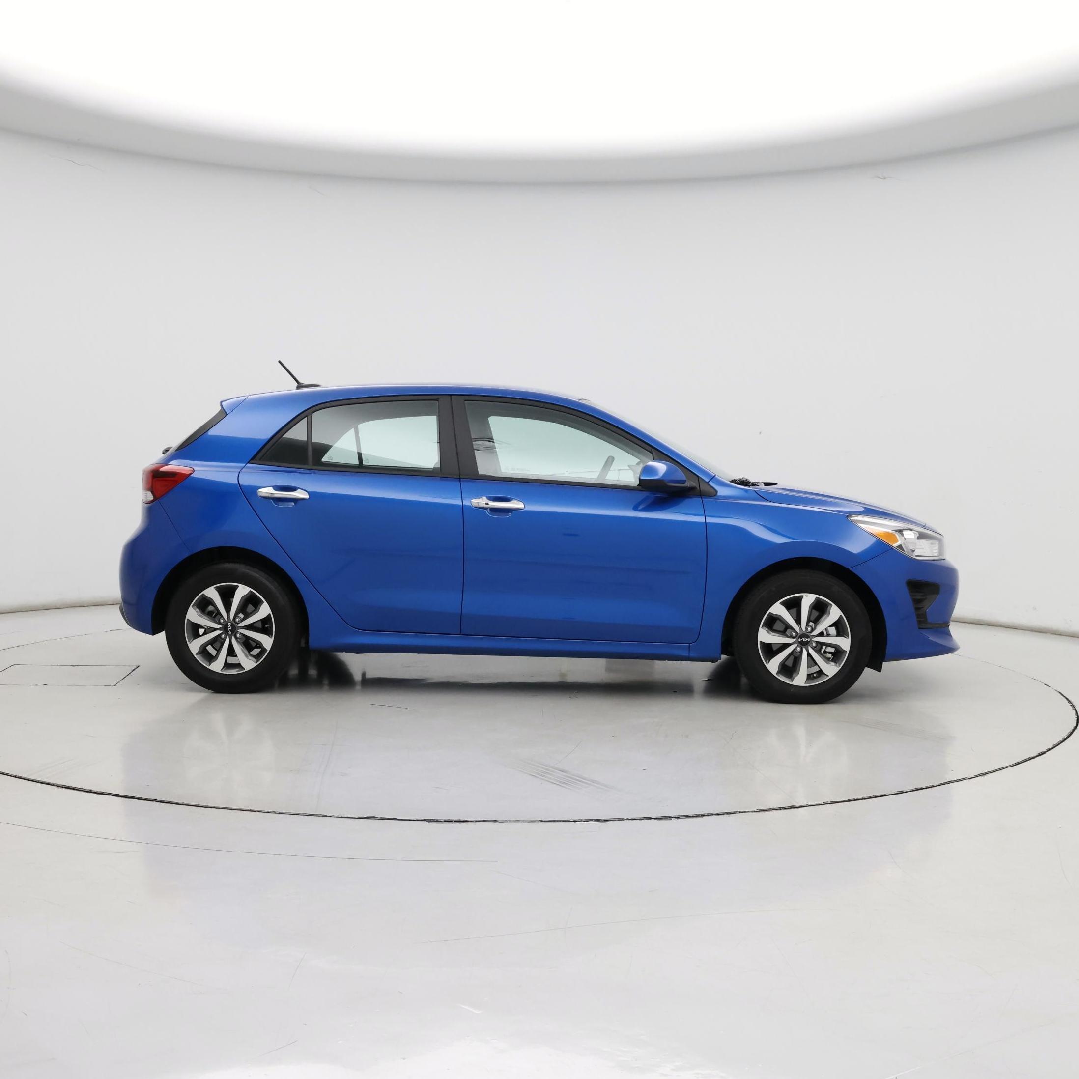 Thumbnail: 2023 Kia Rio - 7