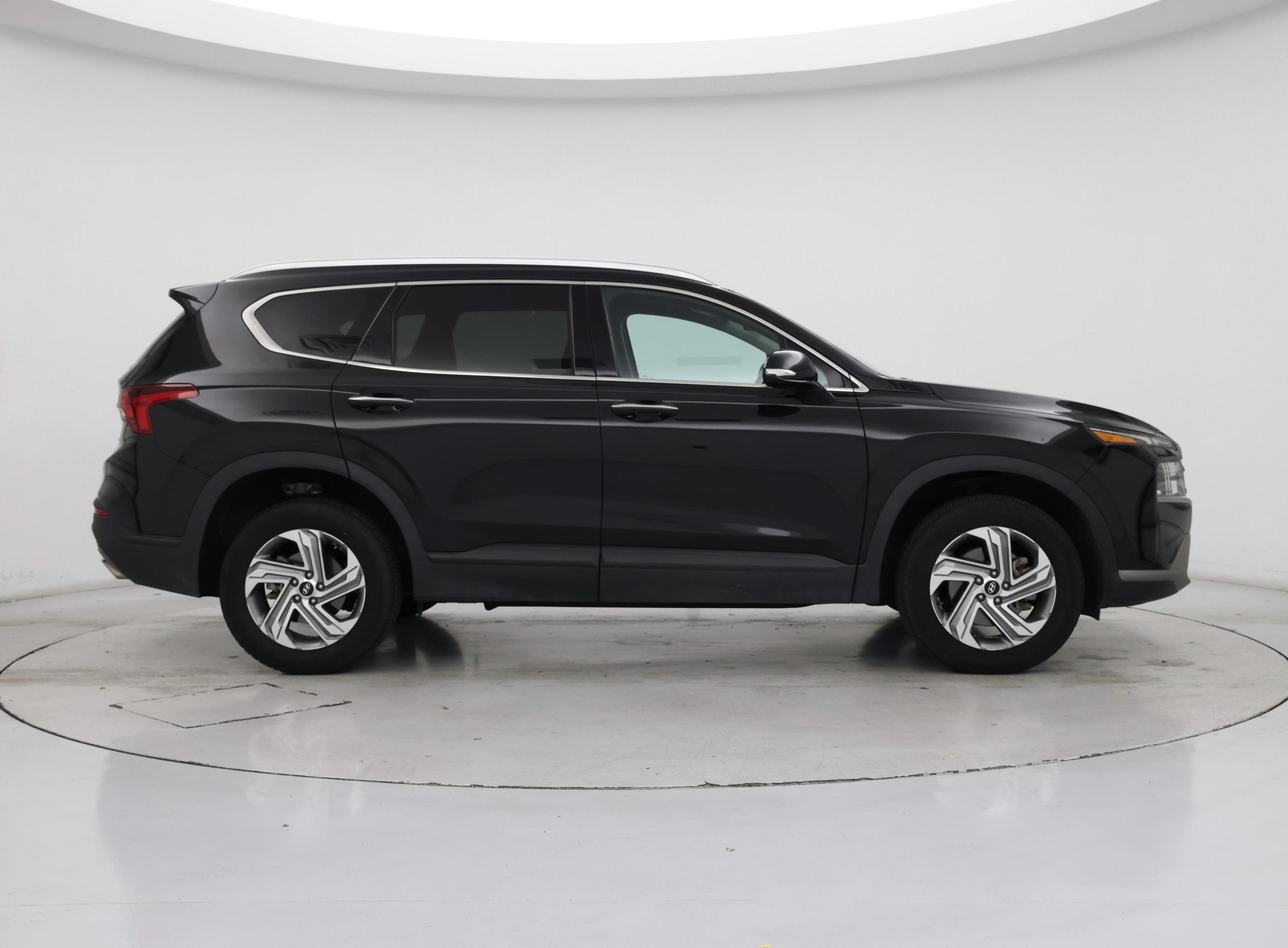 Thumbnail: 2023 Hyundai Santa Fe - 7