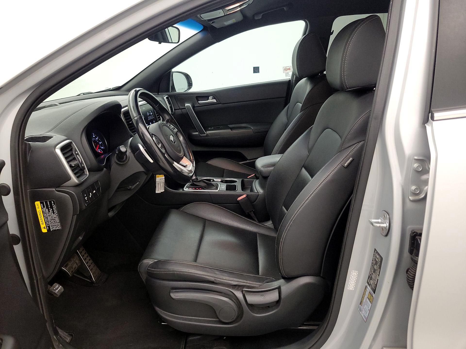 Thumbnail: 2020 Kia Sportage - 11